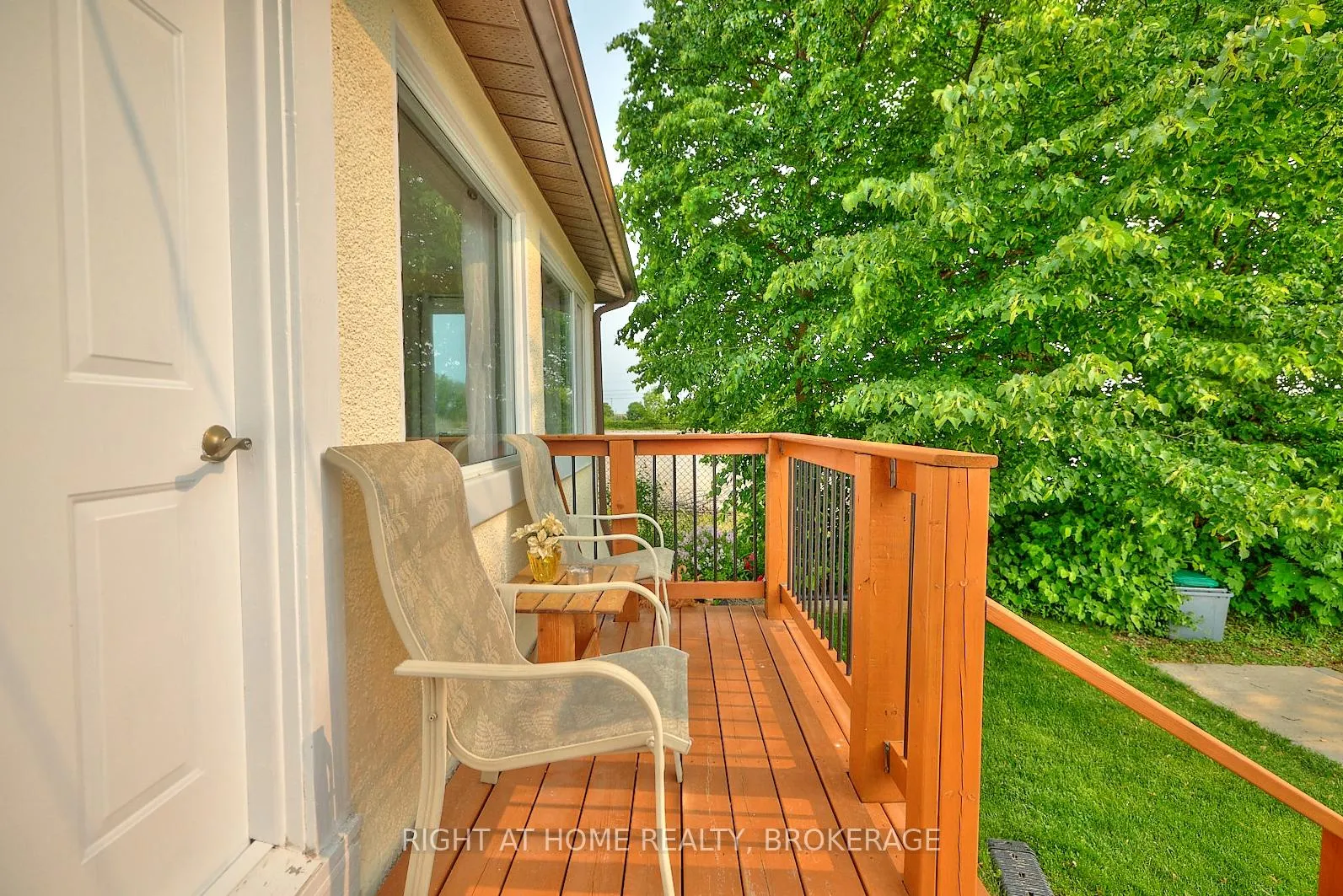 Photo 4 of 4367 Homewood Avenue, Niagara Falls, Downtown — HOMEH