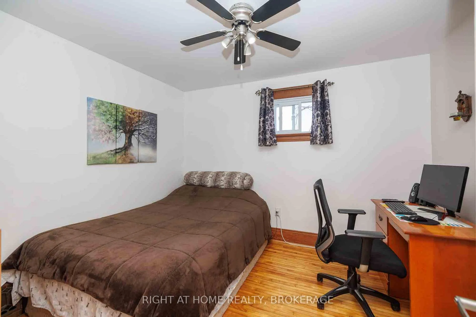 Photo 22 of 4367 Homewood Avenue, Niagara Falls, Downtown — HOMEH