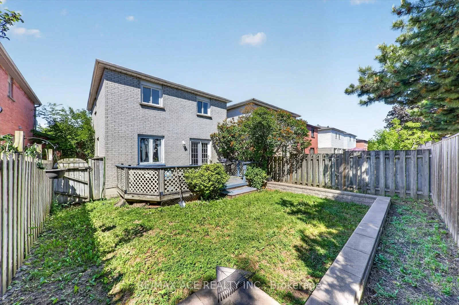 Photo 35 of 23 Chalmers Crescent, Ajax, Central — HOMEH