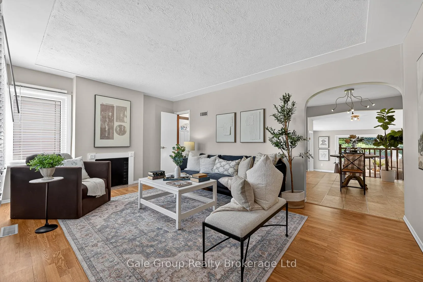 Photo 9 of 4021 Catherine Street E, Thames Centre, Dorchester — HOMEH