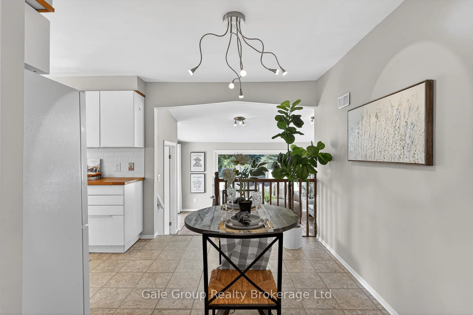 Photo 14 of 4021 Catherine Street E, Thames Centre, Dorchester — HOMEH