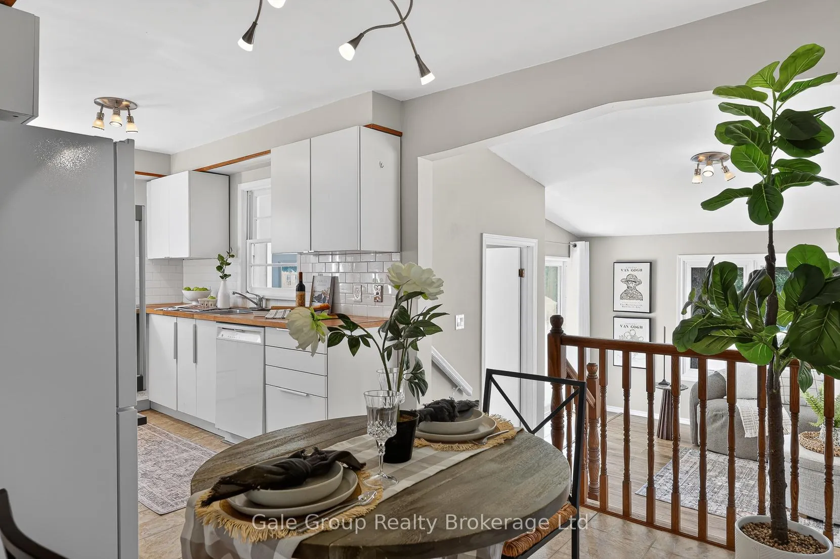 Photo 16 of 4021 Catherine Street E, Thames Centre, Dorchester — HOMEH