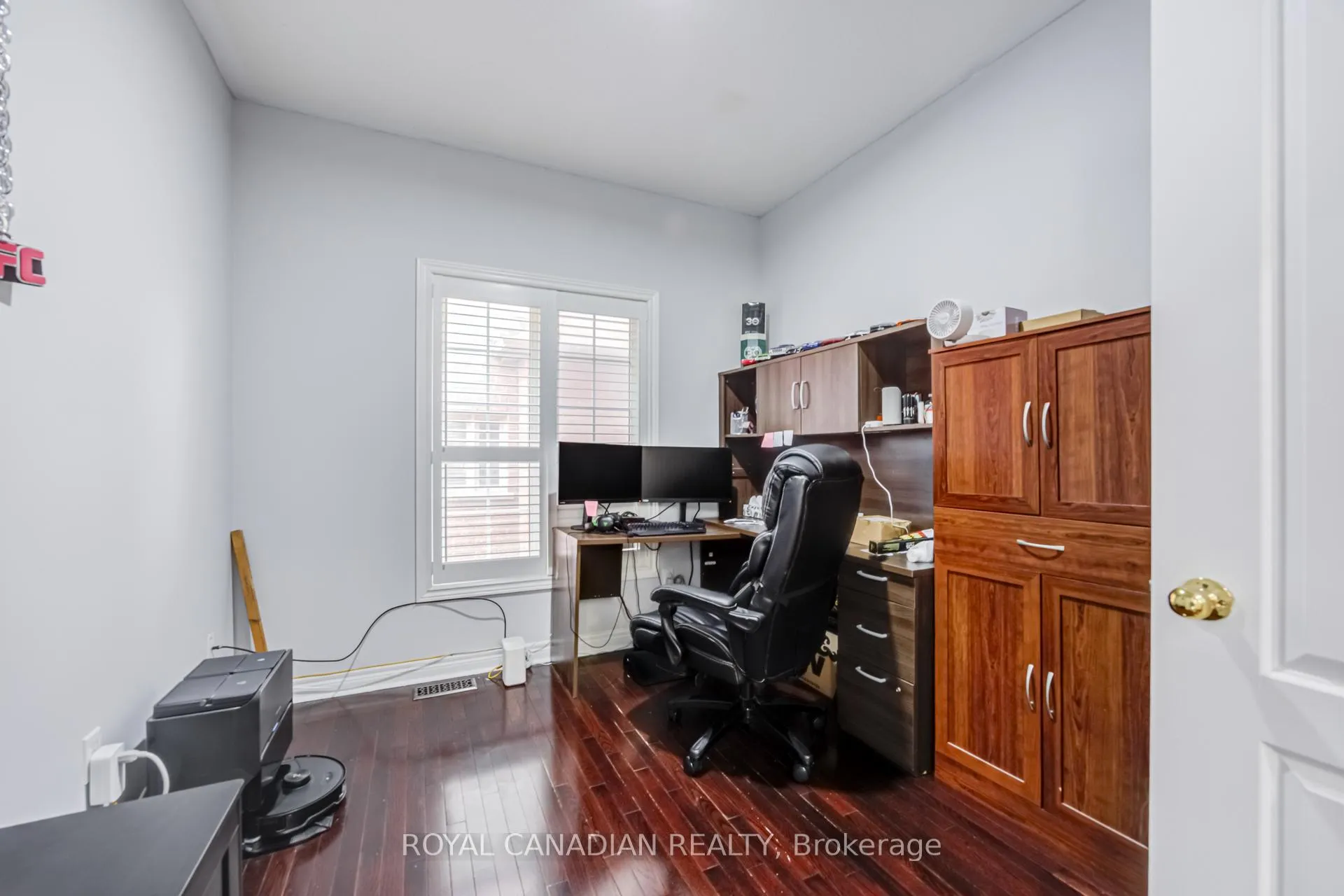 Photo 18 of 43 Bluffwood Crescent, Brampton, Bram East — HOMEH