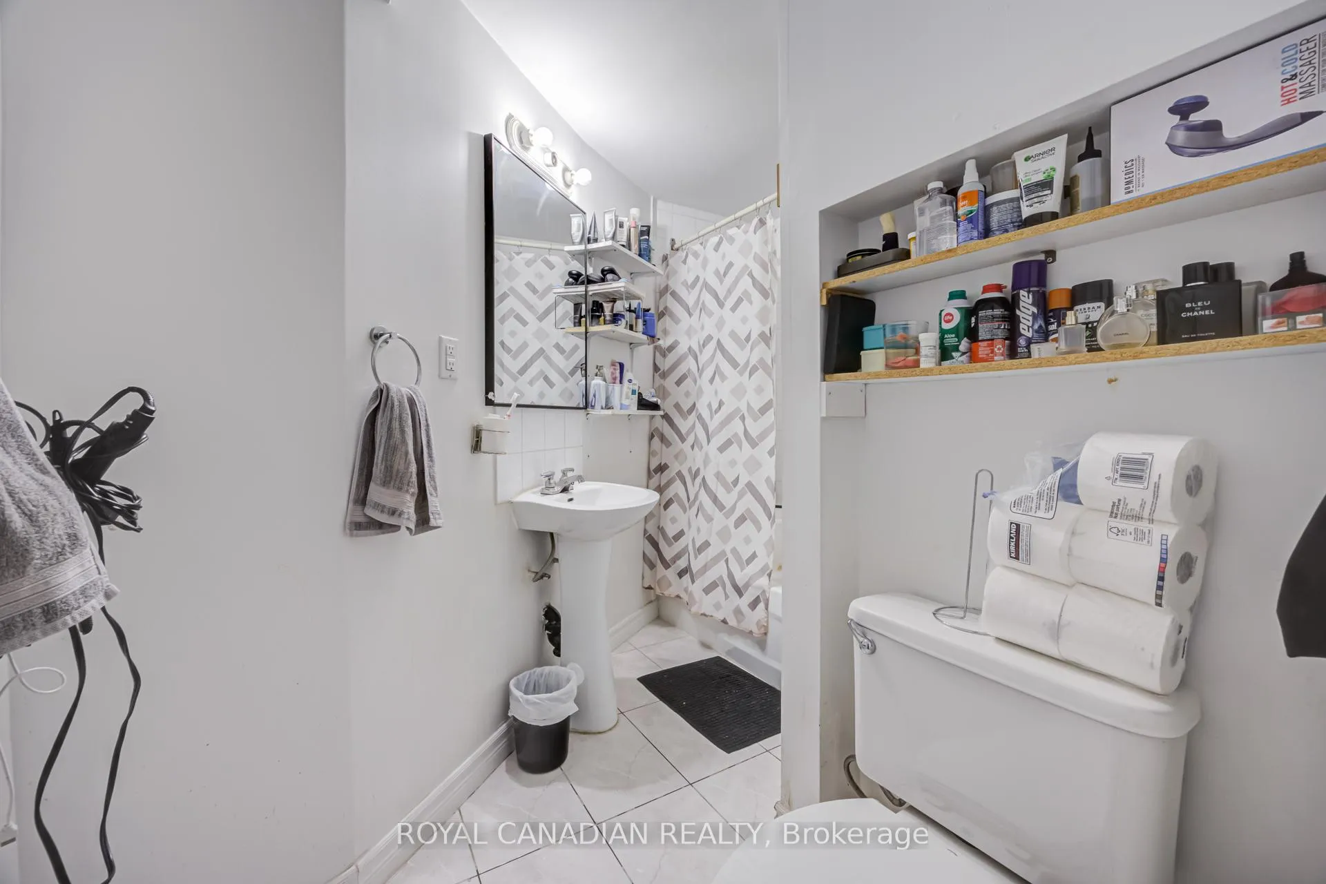 Photo 41 of 43 Bluffwood Crescent, Brampton, Bram East — HOMEH