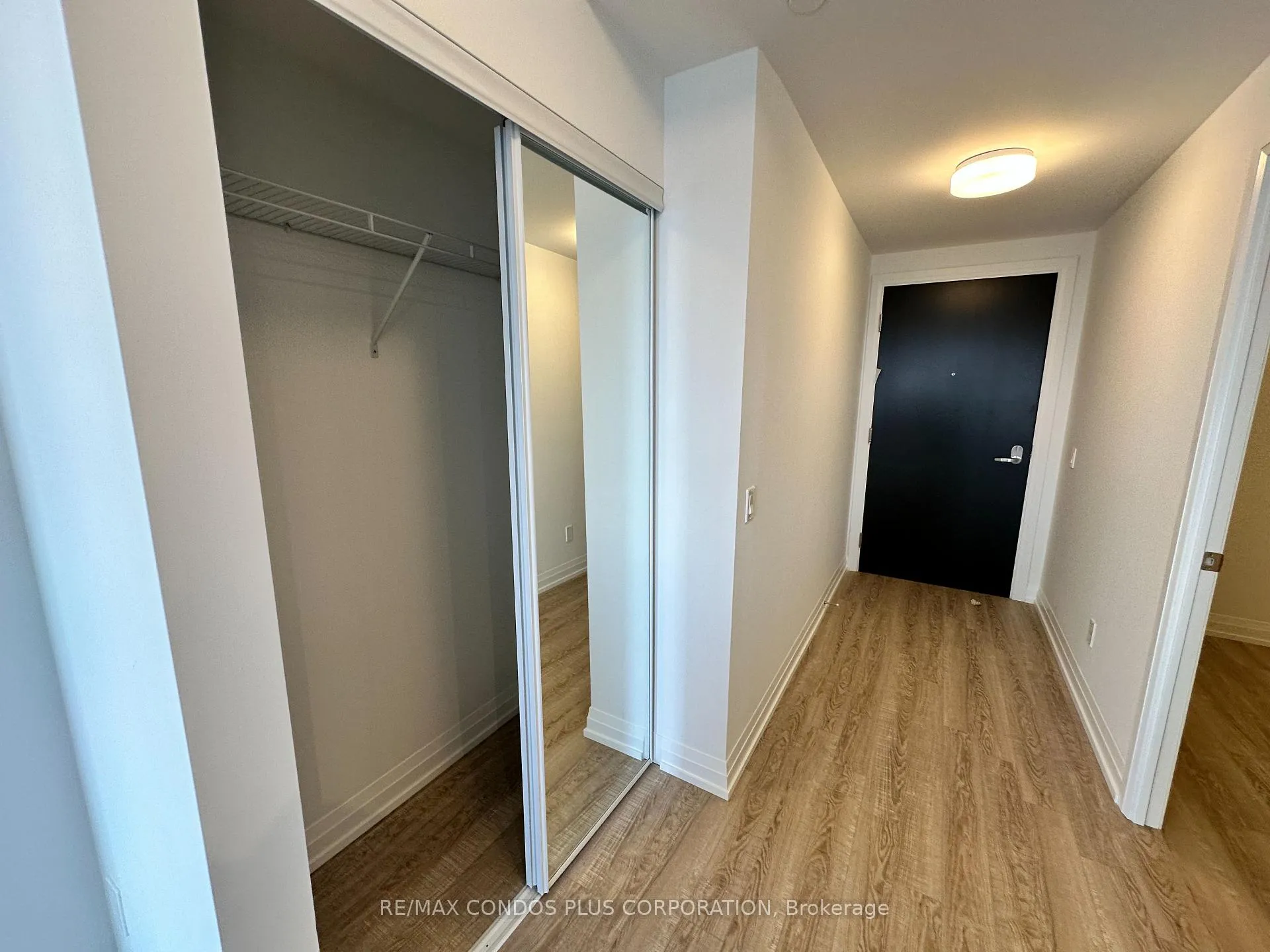 Photo 6 of Unit 2211, 286 Main Street, Toronto, East End-Danforth — HOMEH