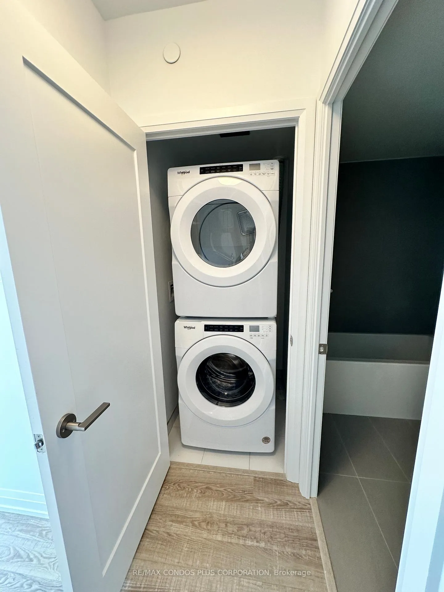 Photo 14 of Unit 2211, 286 Main Street, Toronto, East End-Danforth — HOMEH