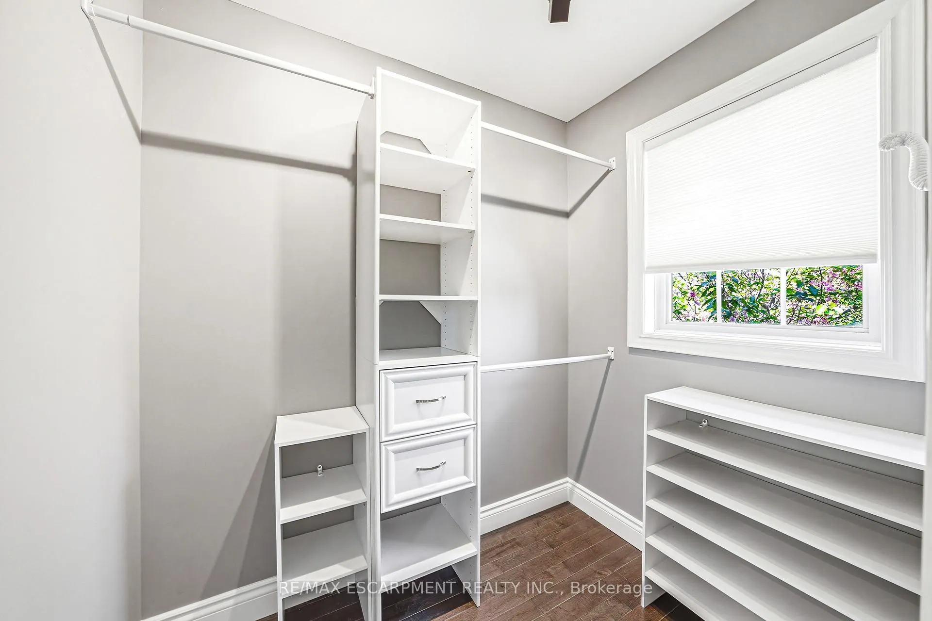 Photo 22 of Unit 16, 1000 Upper Paradise Road, Hamilton, Gurnett — HOMEH