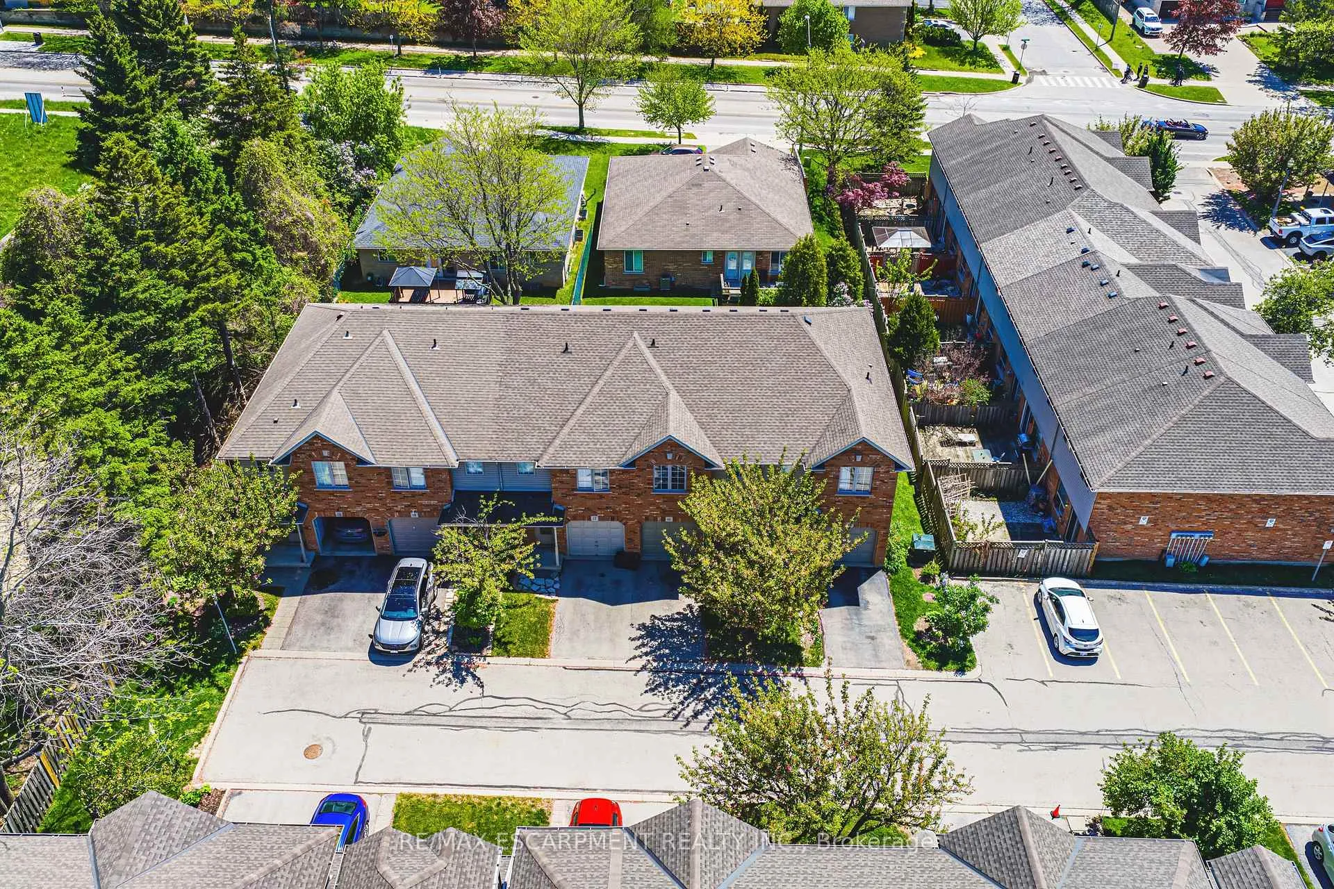 Photo 33 of Unit 16, 1000 Upper Paradise Road, Hamilton, Gurnett — HOMEH
