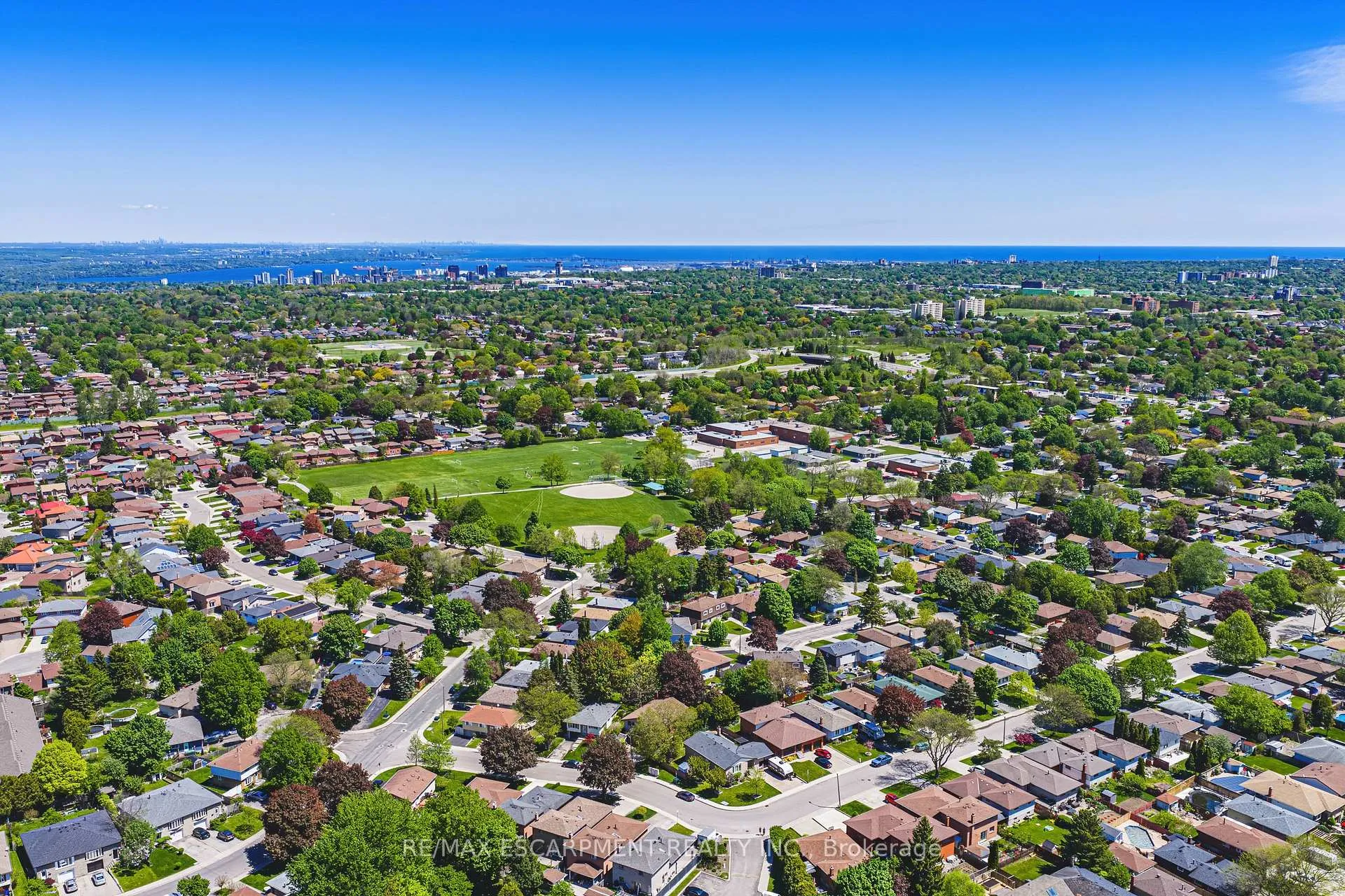 Photo 38 of Unit 16, 1000 Upper Paradise Road, Hamilton, Gurnett — HOMEH