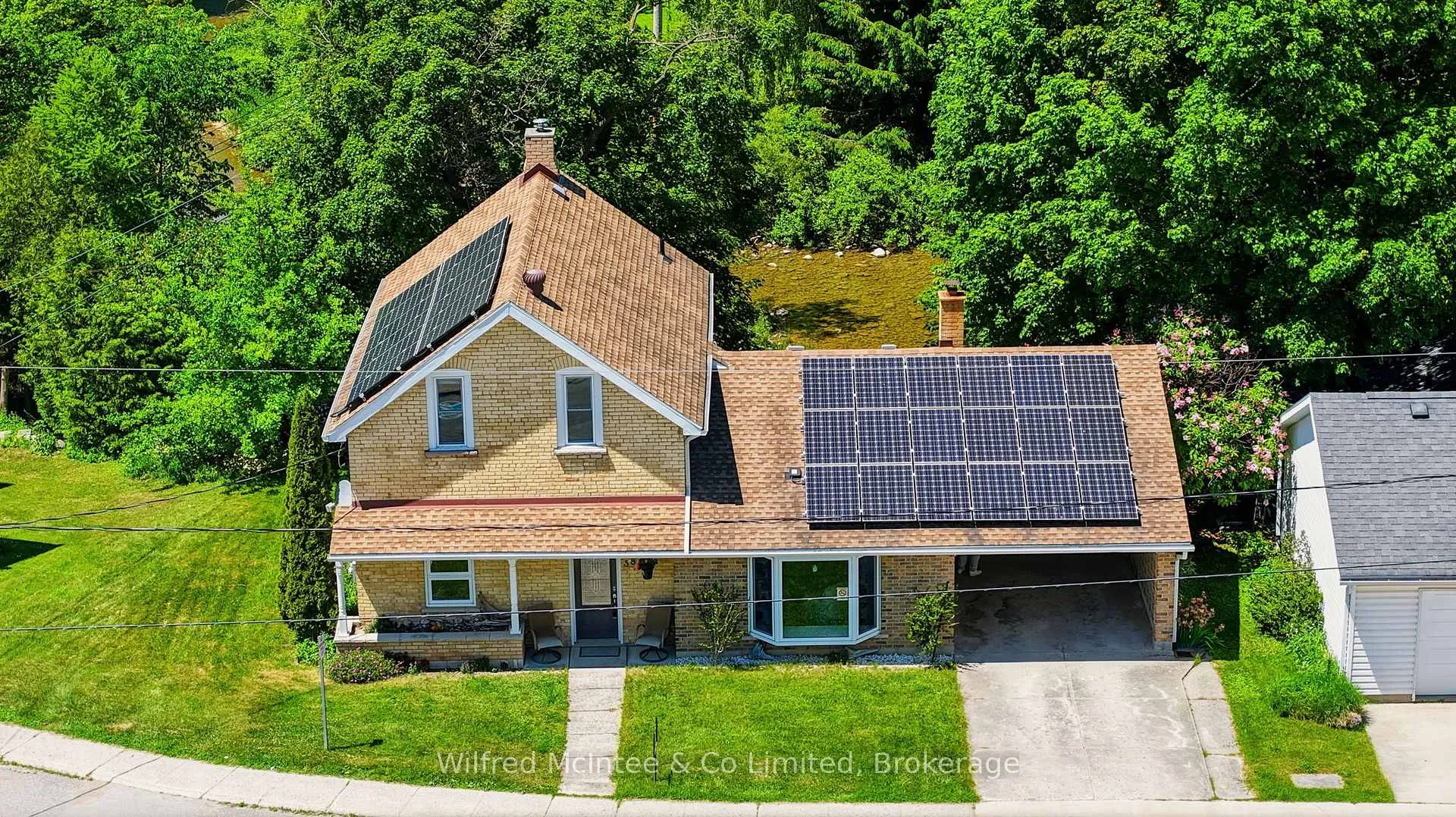 Photo 2 of 38 2nd Street SE, Arran-Elderslie — HOMEH
