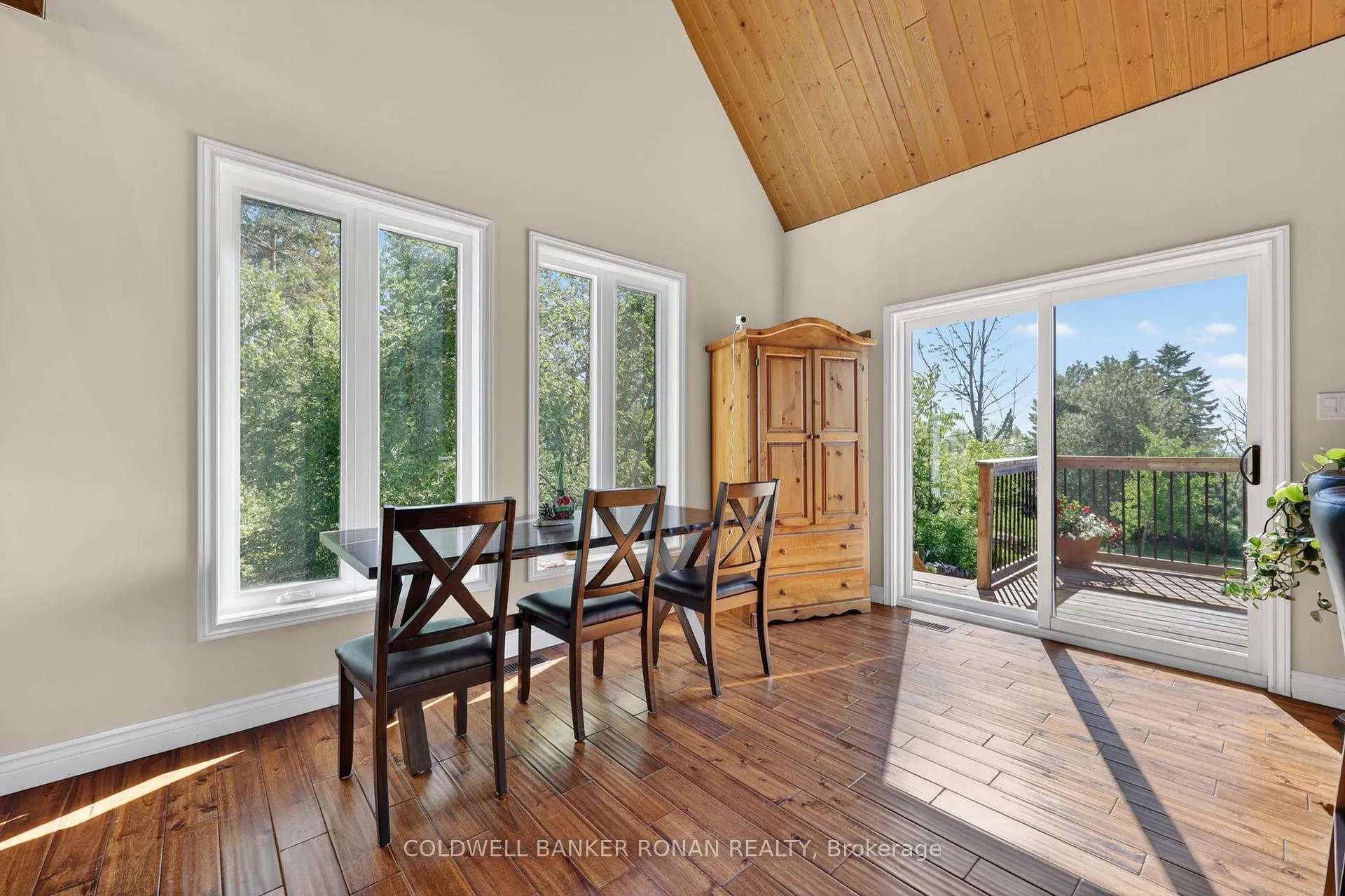 Photo 12 of 3 Laela Crescent, Mulmur, Rural Mulmur — HOMEH