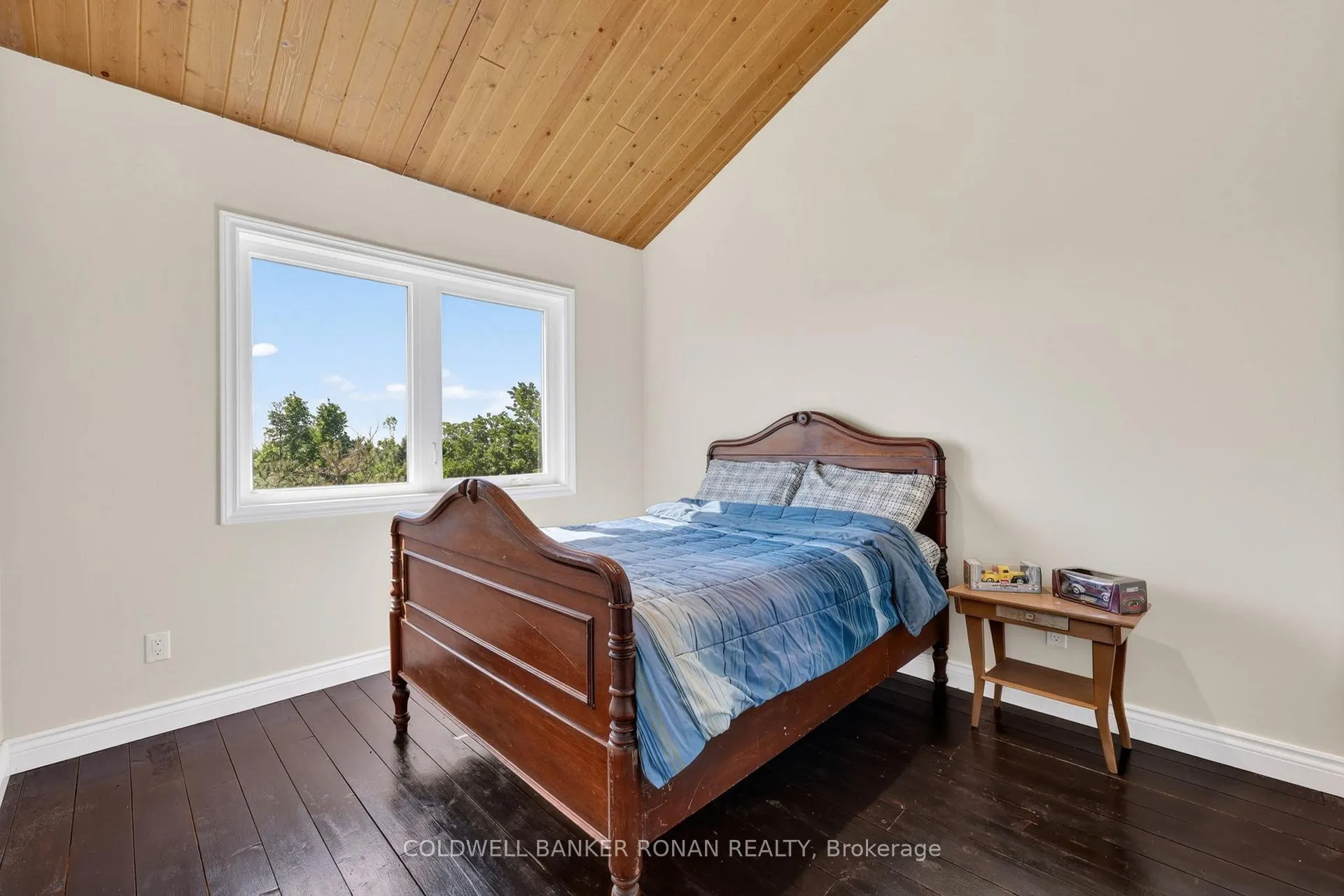 Photo 23 of 3 Laela Crescent, Mulmur, Rural Mulmur — HOMEH