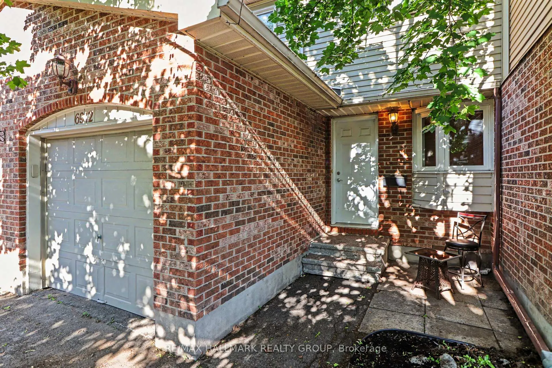 Photo 4 of Unit 76, 6912 Du Bois Avenue, Ottawa, Convent Glen North — HOMEH