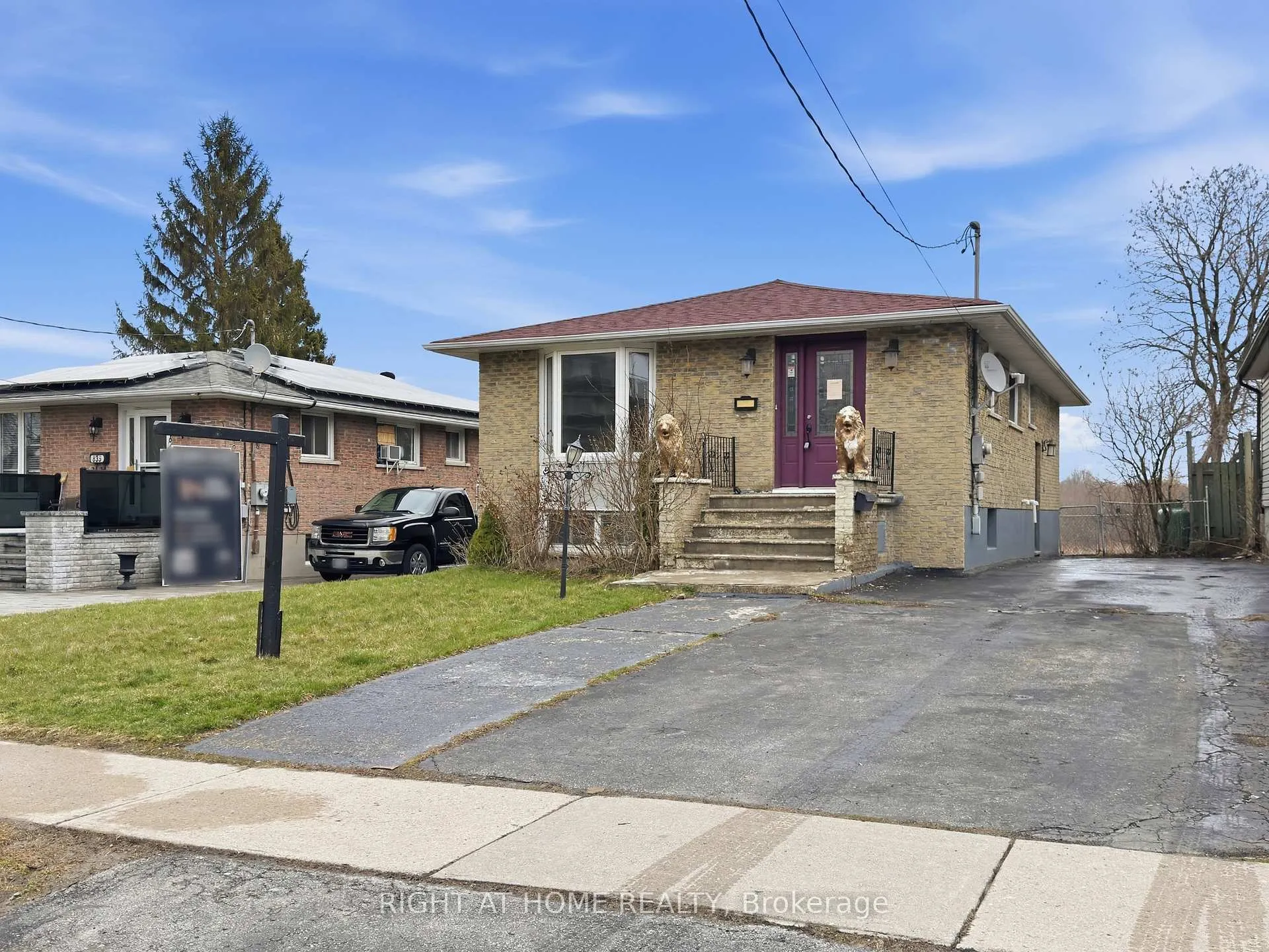 Photo 1 of 839 Glen Street, Oshawa, Lakeview — HOMEH