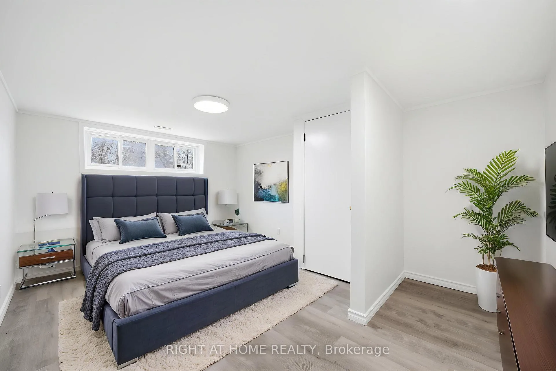 Photo 37 of 839 Glen Street, Oshawa, Lakeview — HOMEH