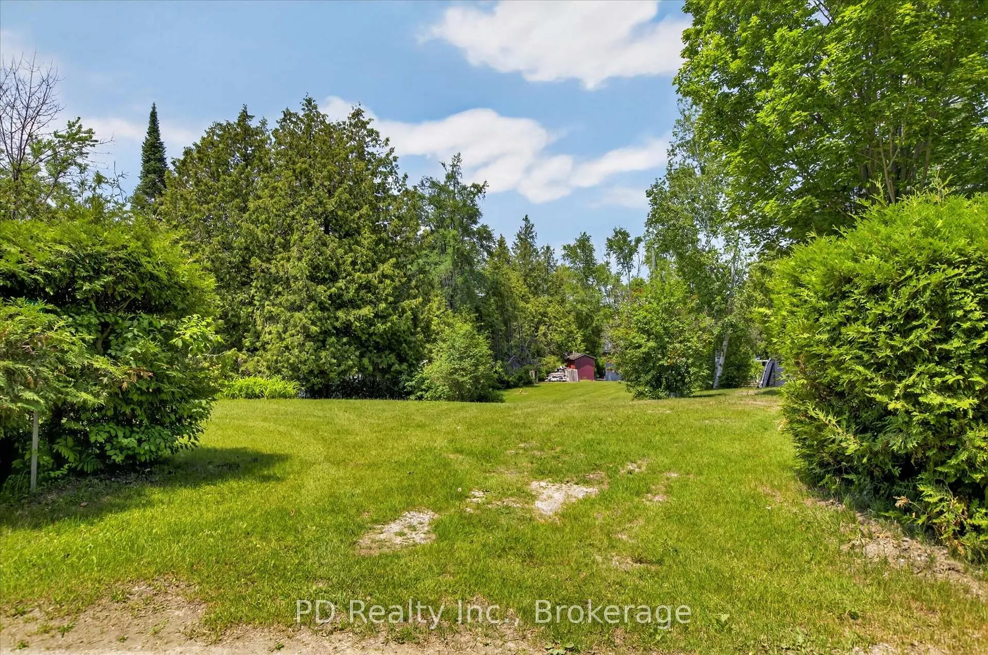 Photo 5 of 42 Pheasant Street, Kawartha Lakes, Emily — HOMEH