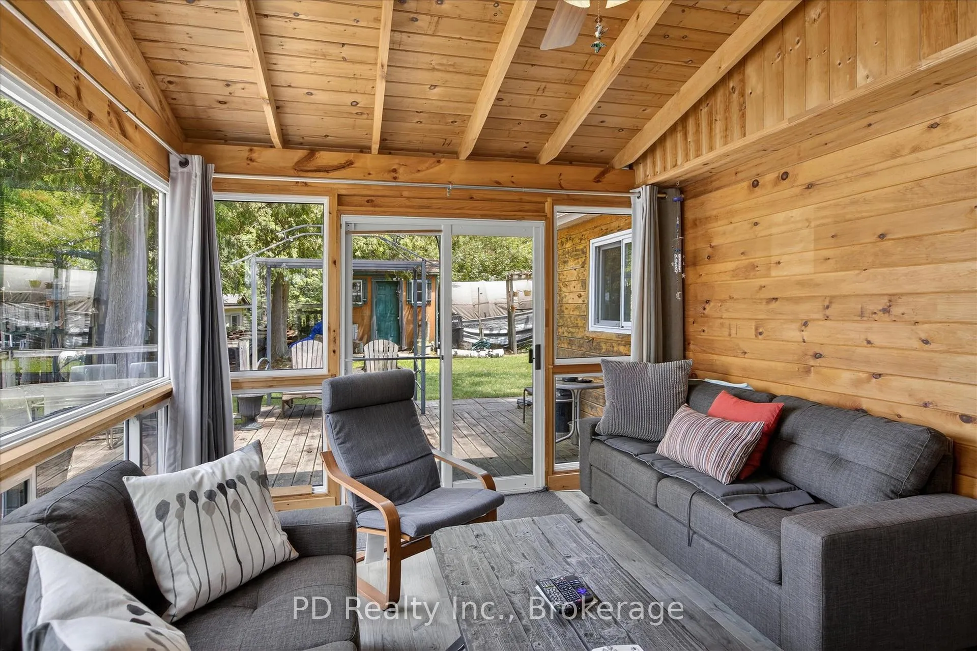 Photo 19 of 42 Pheasant Street, Kawartha Lakes, Emily — HOMEH