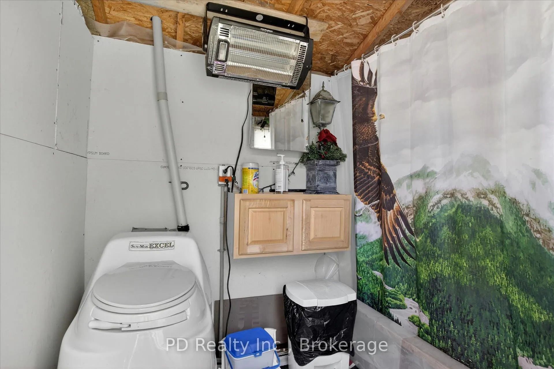 Photo 20 of 42 Pheasant Street, Kawartha Lakes, Emily — HOMEH