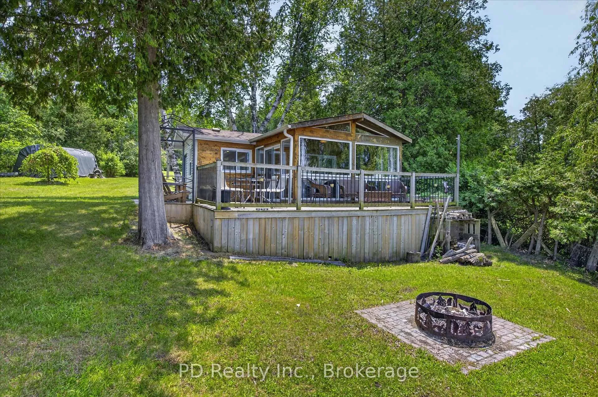 Photo 21 of 42 Pheasant Street, Kawartha Lakes, Emily — HOMEH