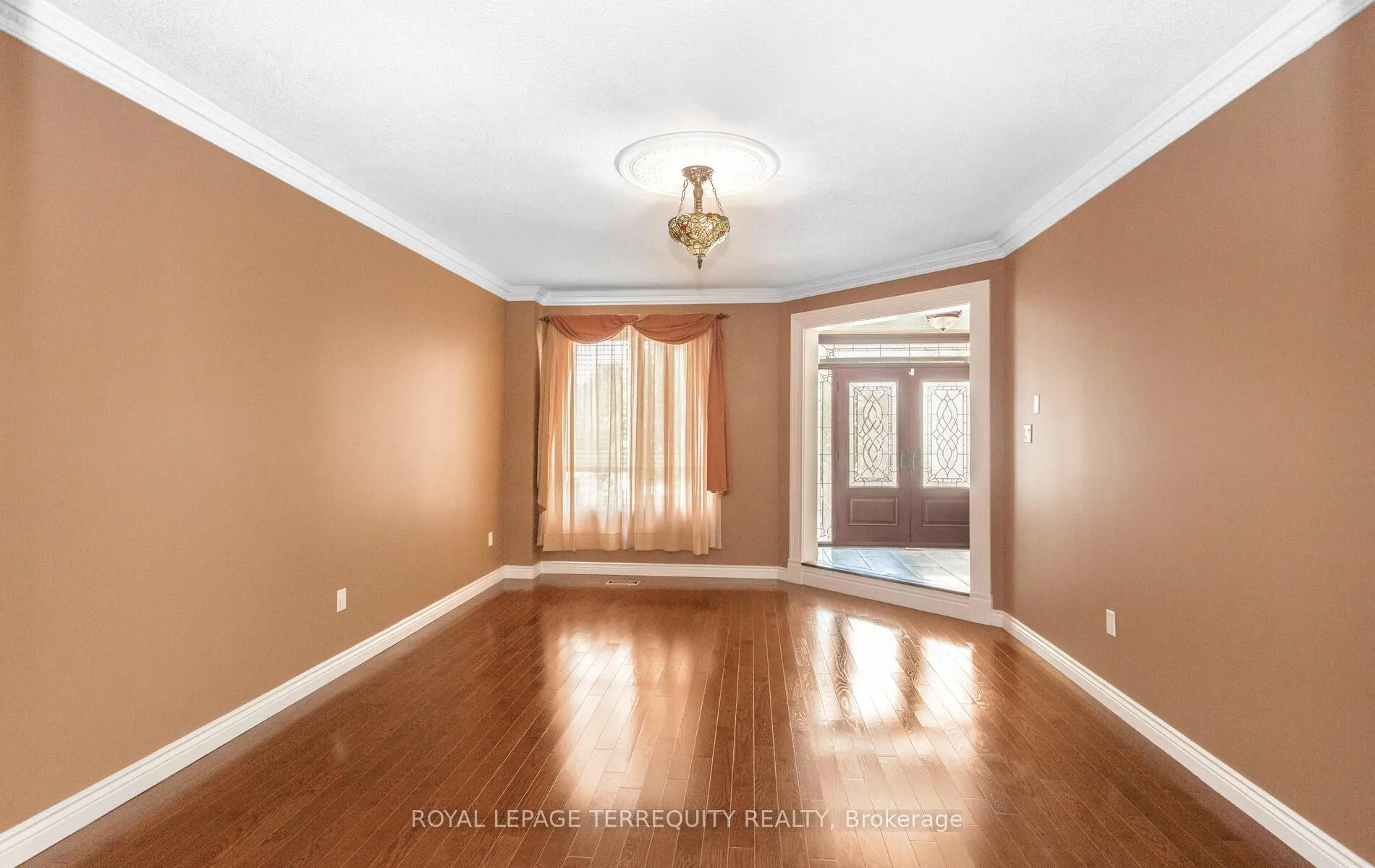 Photo 8 of 5839 Fieldon Road, Mississauga, Central Erin Mills — HOMEH