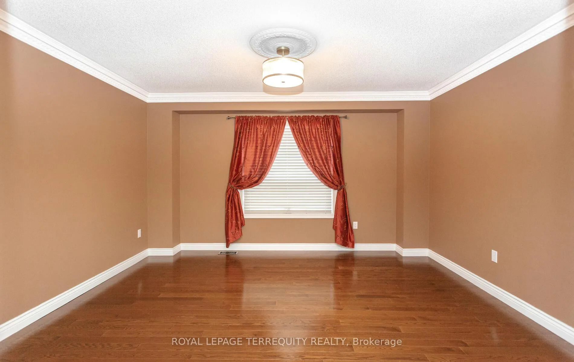 Photo 11 of 5839 Fieldon Road, Mississauga, Central Erin Mills — HOMEH