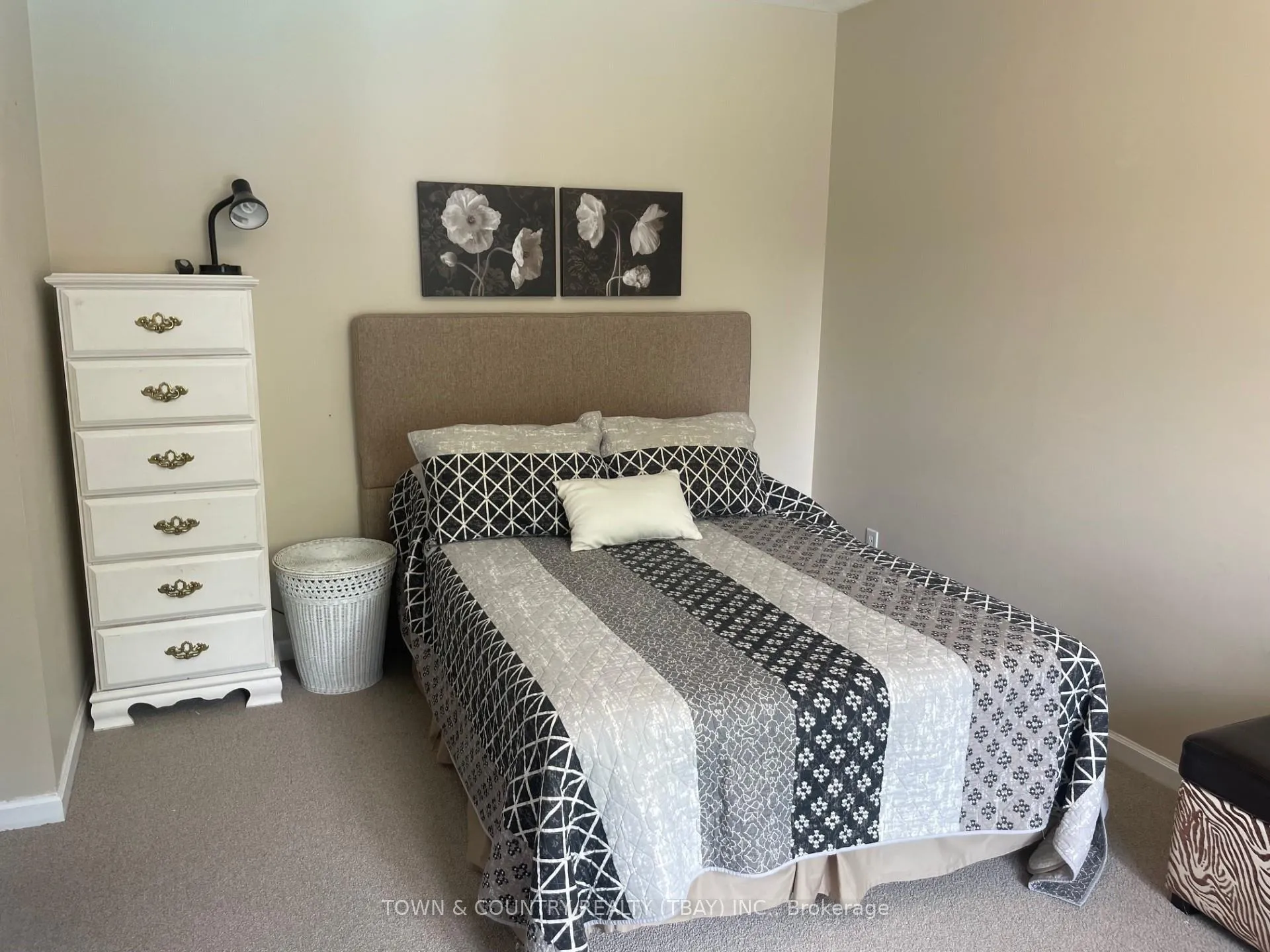 Photo 8 of 106 Herrick Place, Thunder Bay, Rosslyn Road — HOMEH