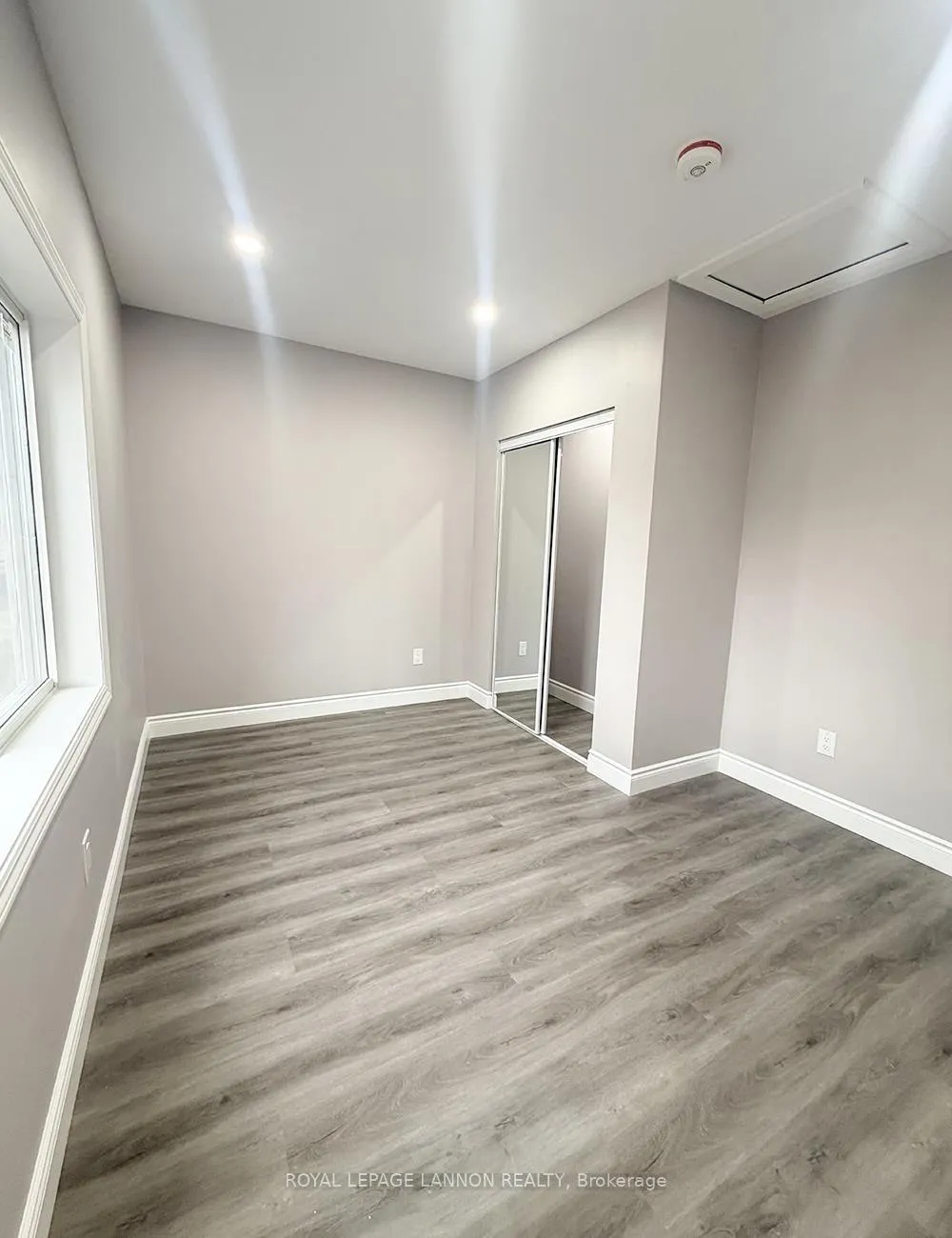 Photo 13 of 310 Dewe Avenue, Thunder Bay, Current River — HOMEH
