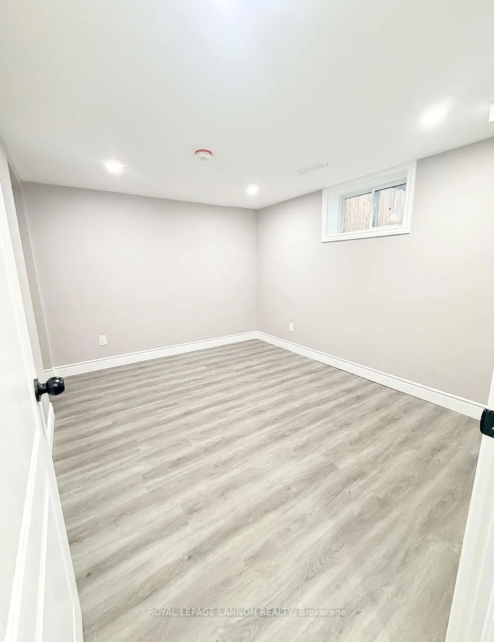 Photo 29 of 310 Dewe Avenue, Thunder Bay, Current River — HOMEH
