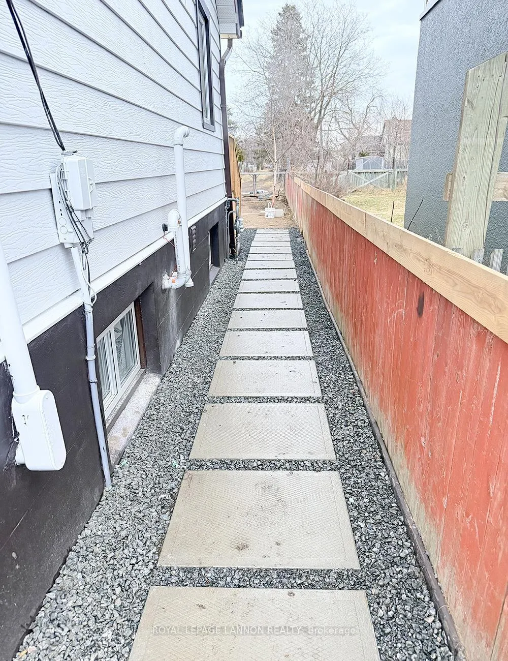 Photo 38 of 310 Dewe Avenue, Thunder Bay, Current River — HOMEH