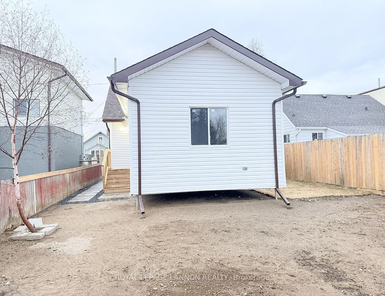 Photo 39 of 310 Dewe Avenue, Thunder Bay, Current River — HOMEH
