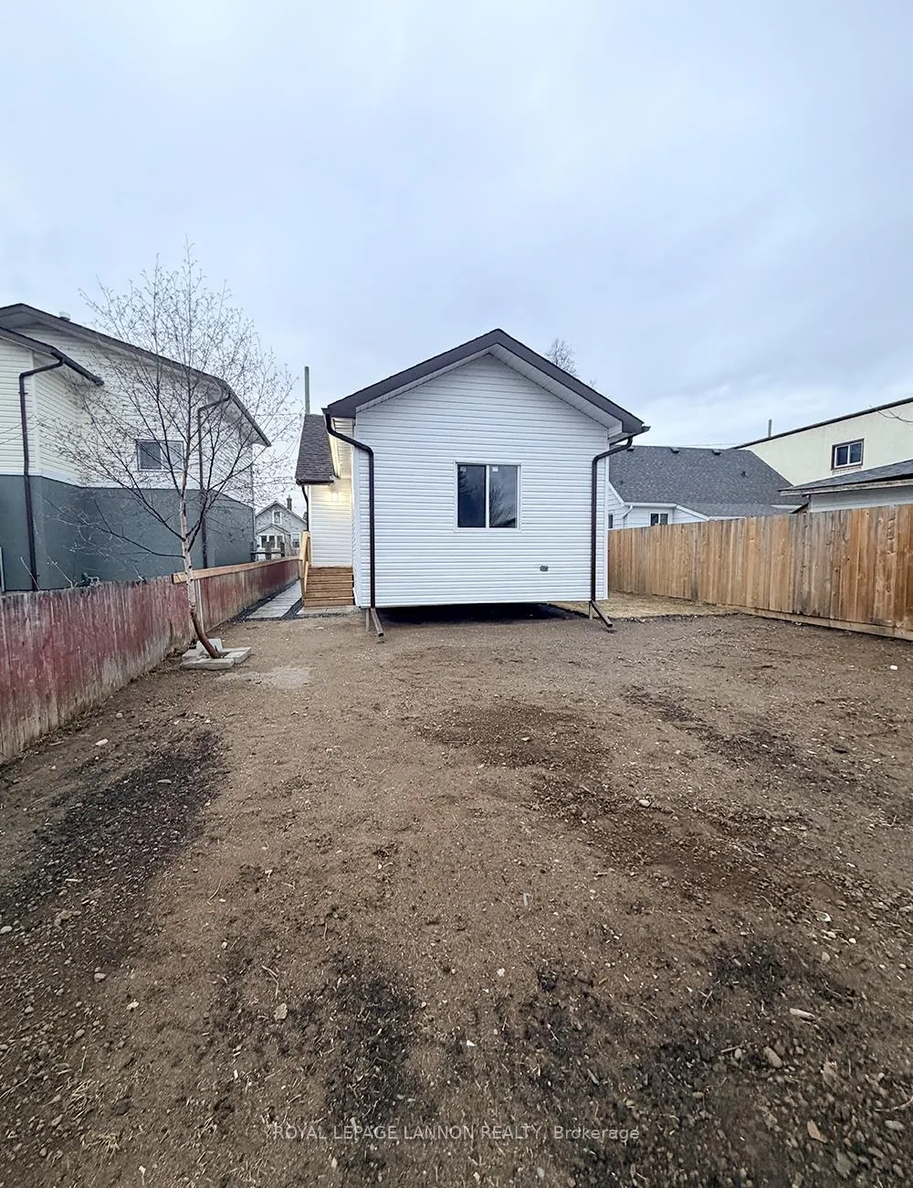 Photo 42 of 310 Dewe Avenue, Thunder Bay, Current River — HOMEH