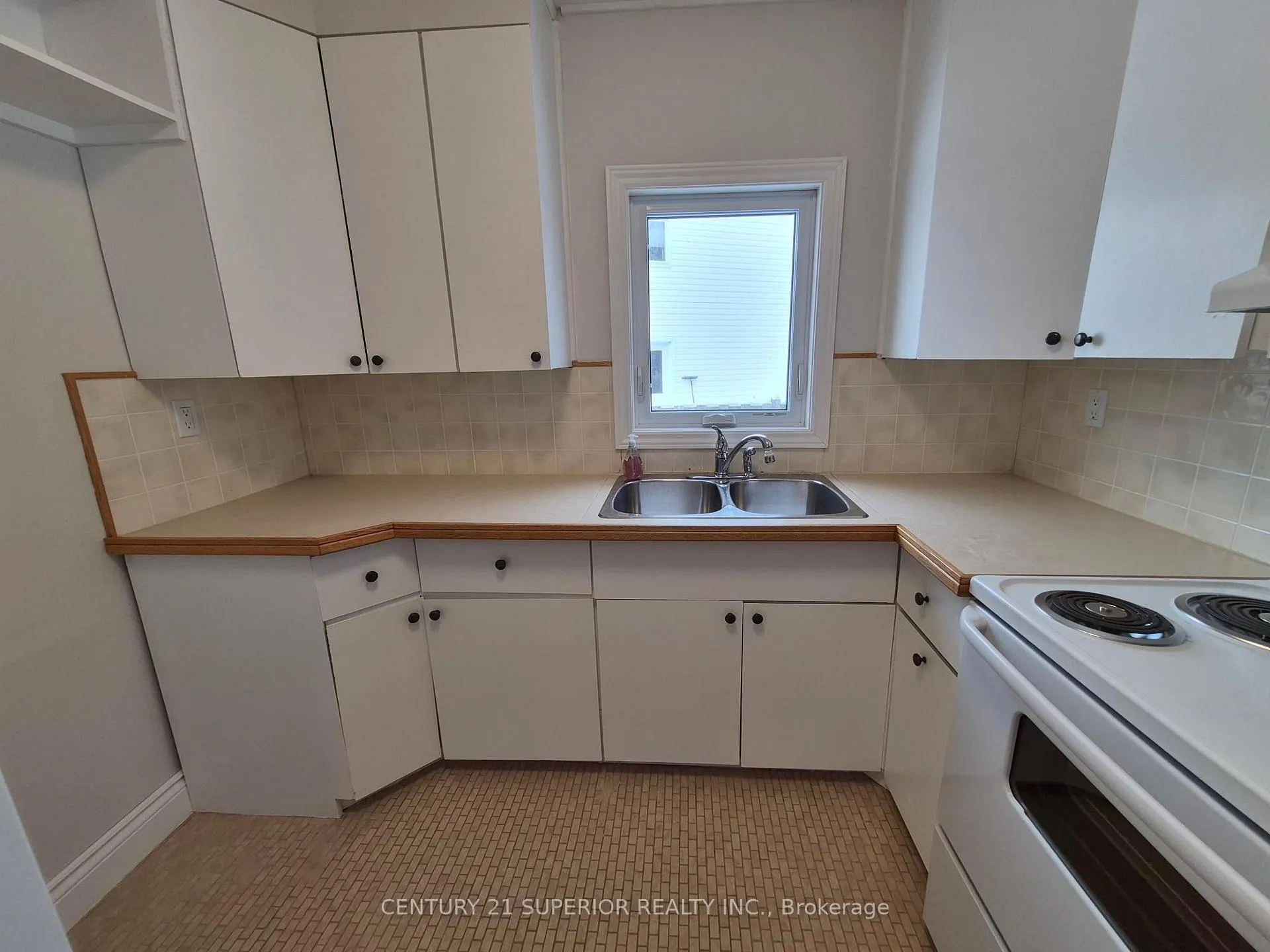 Photo 9 of 40 Stevens Avenue, Marathon — HOMEH