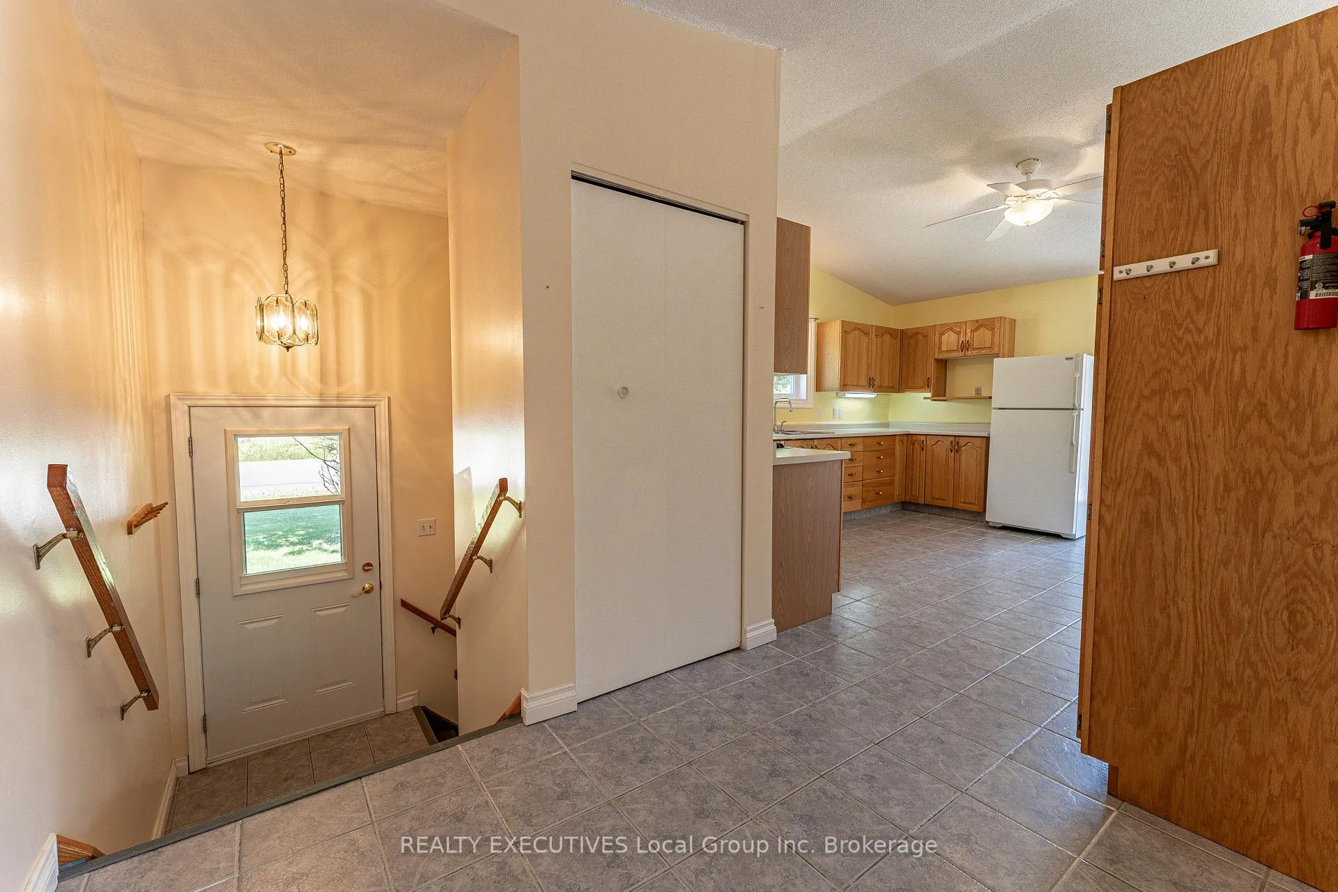 Photo 13 of 153 Big Bend Avenue, Powassan — HOMEH