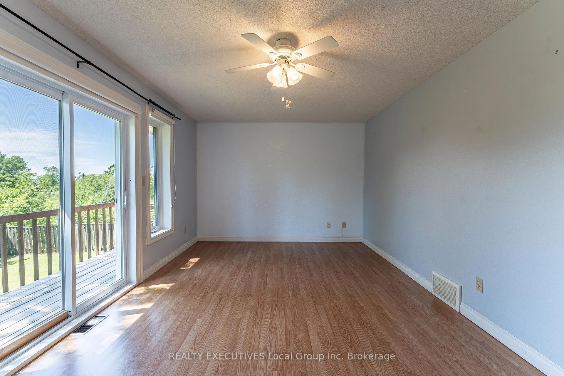 Photo 16 of 153 Big Bend Avenue, Powassan — HOMEH