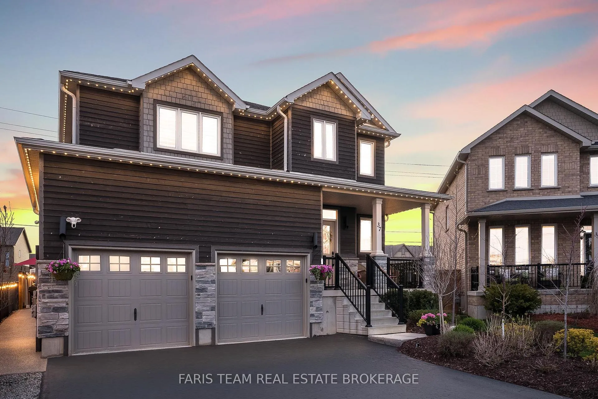 Photo 2 of 37 Lockerbie Crescent, Collingwood — HOMEH