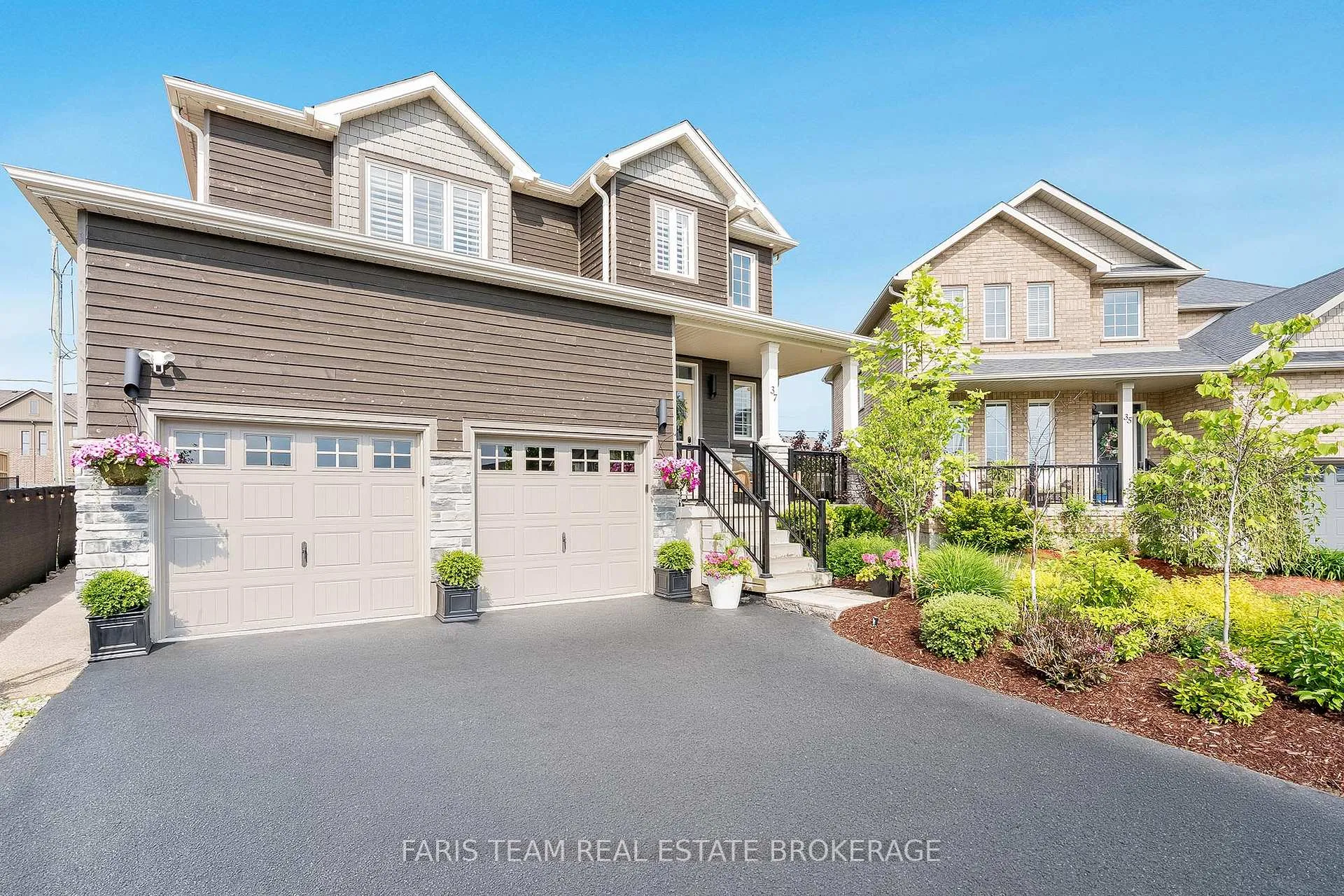 Photo 6 of 37 Lockerbie Crescent, Collingwood — HOMEH