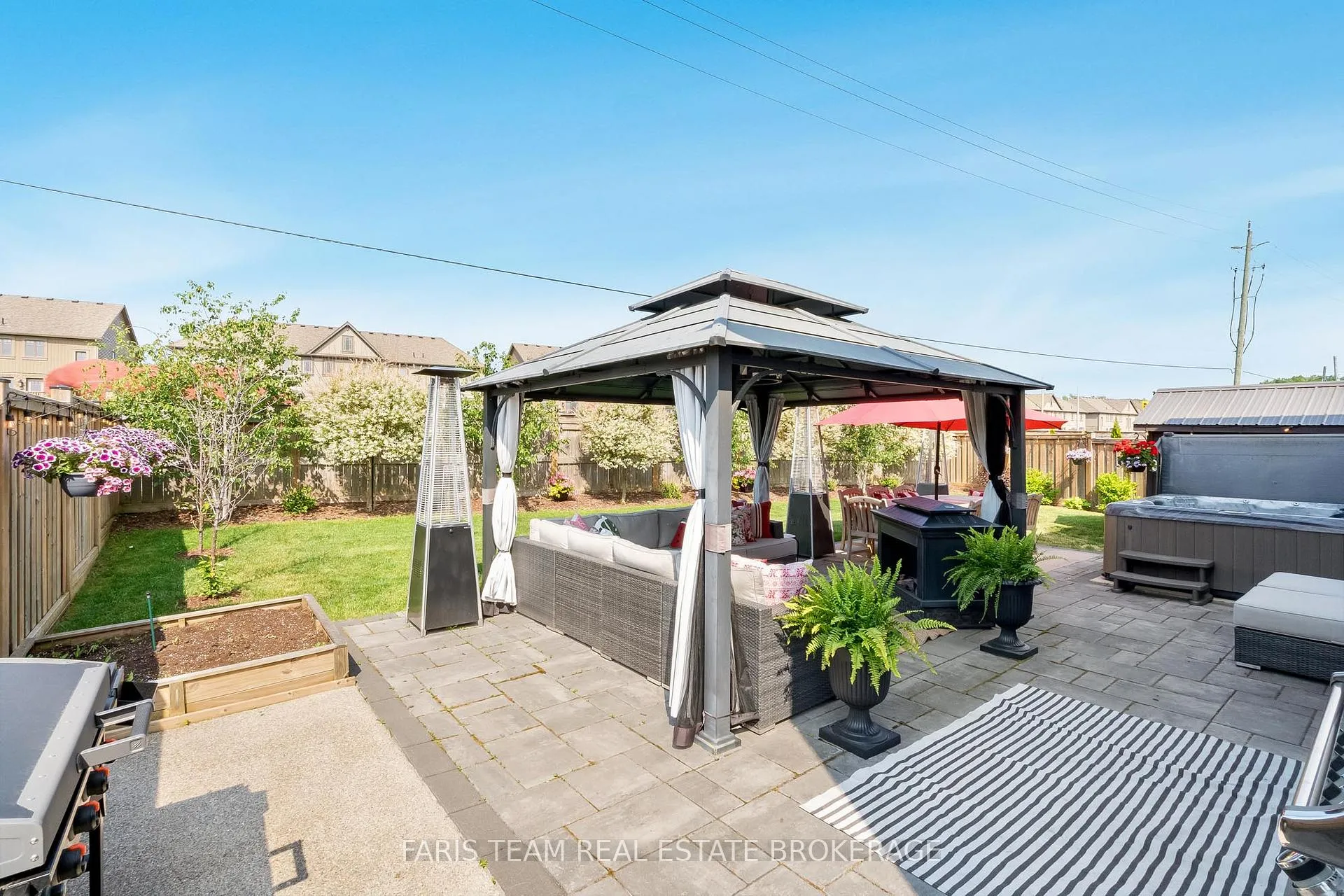 Photo 35 of 37 Lockerbie Crescent, Collingwood — HOMEH