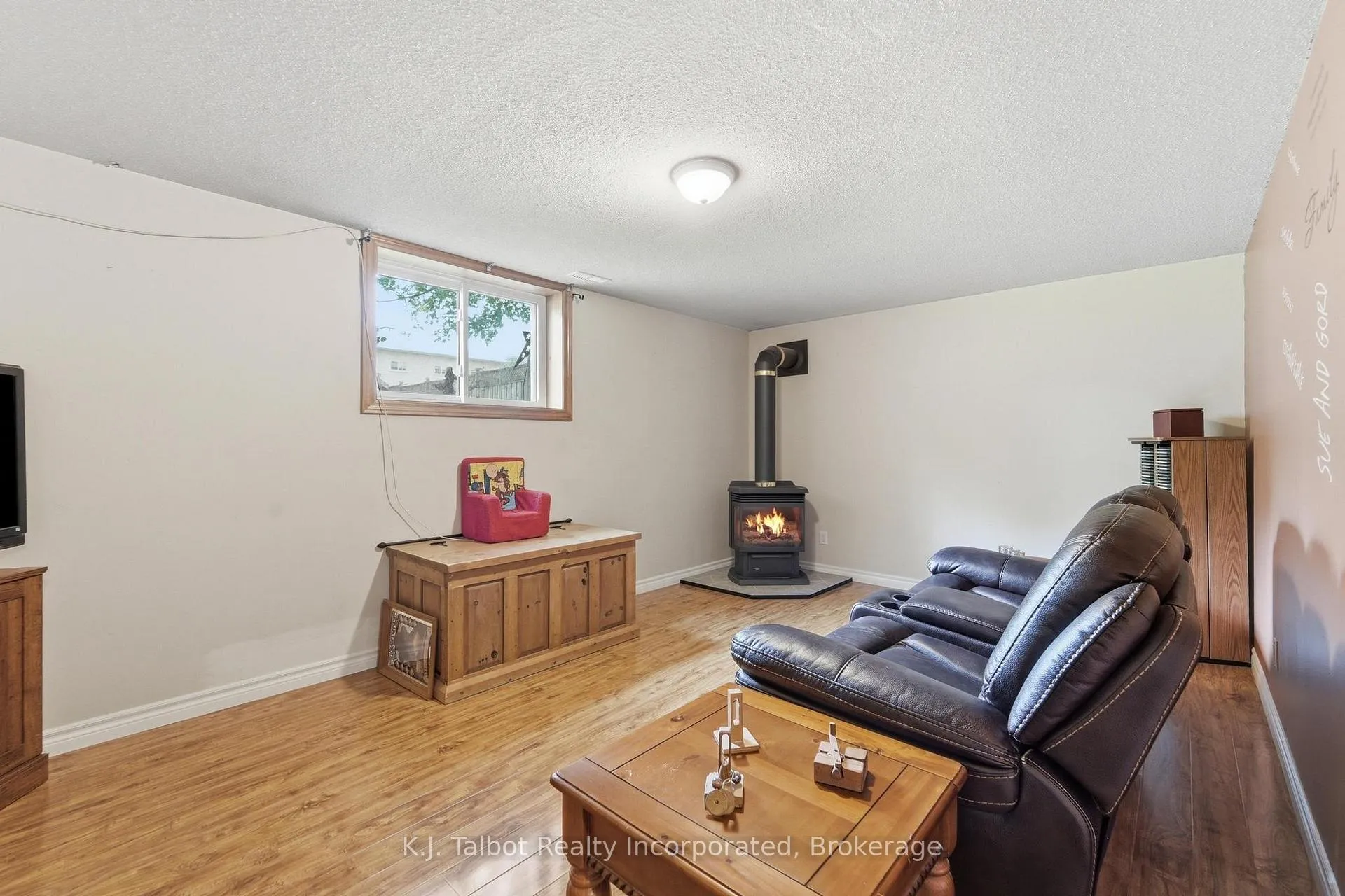 Photo 19 of 155 James Street, Central Huron, Clinton — HOMEH
