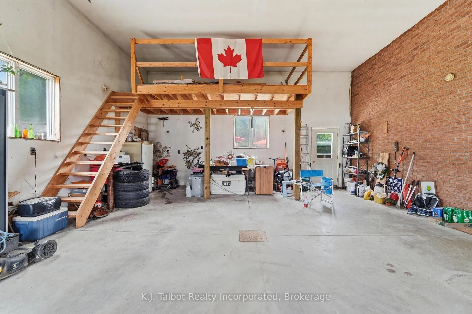 Photo 25 of 155 James Street, Central Huron, Clinton — HOMEH