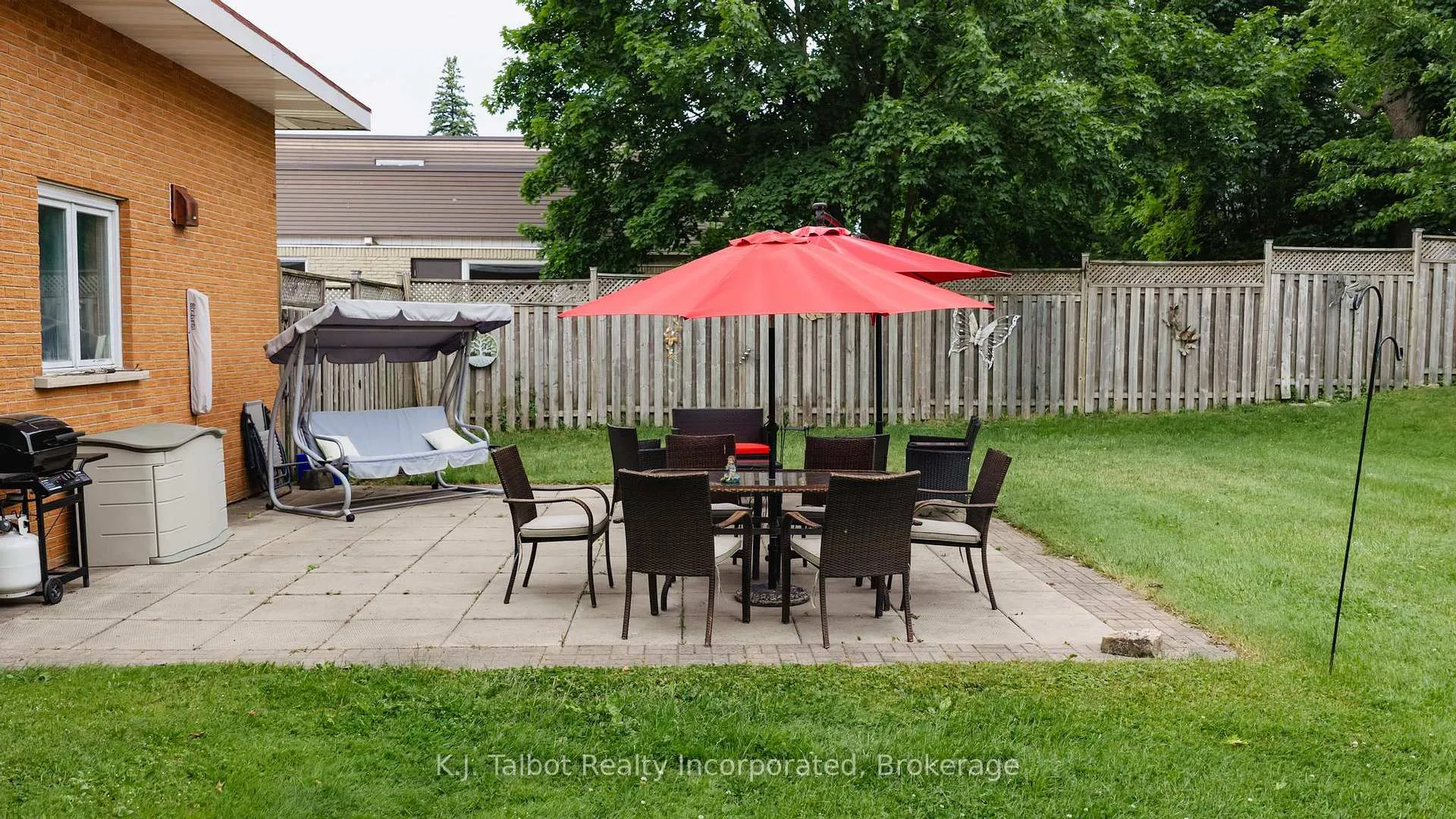 Photo 35 of 155 James Street, Central Huron, Clinton — HOMEH