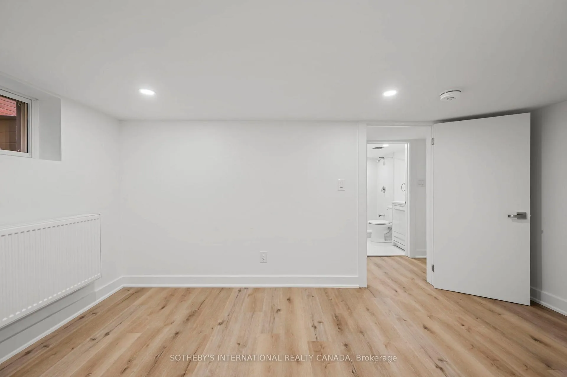 Photo 26 of Unit Bsmnt, 28 Strathgowan Avenue, Toronto, Lawrence Park South — HOMEH