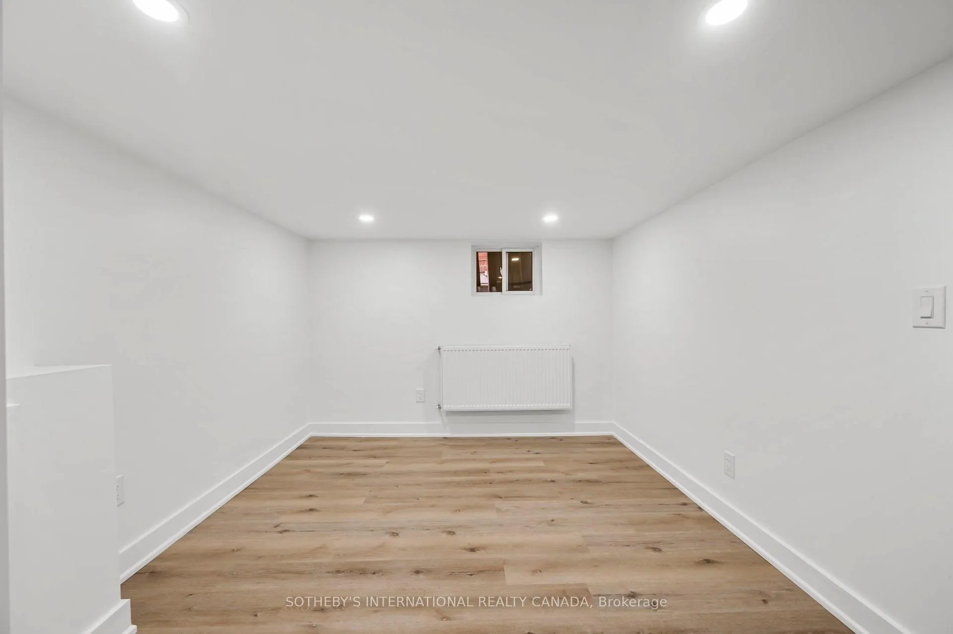 Photo 27 of Unit Bsmnt, 28 Strathgowan Avenue, Toronto, Lawrence Park South — HOMEH