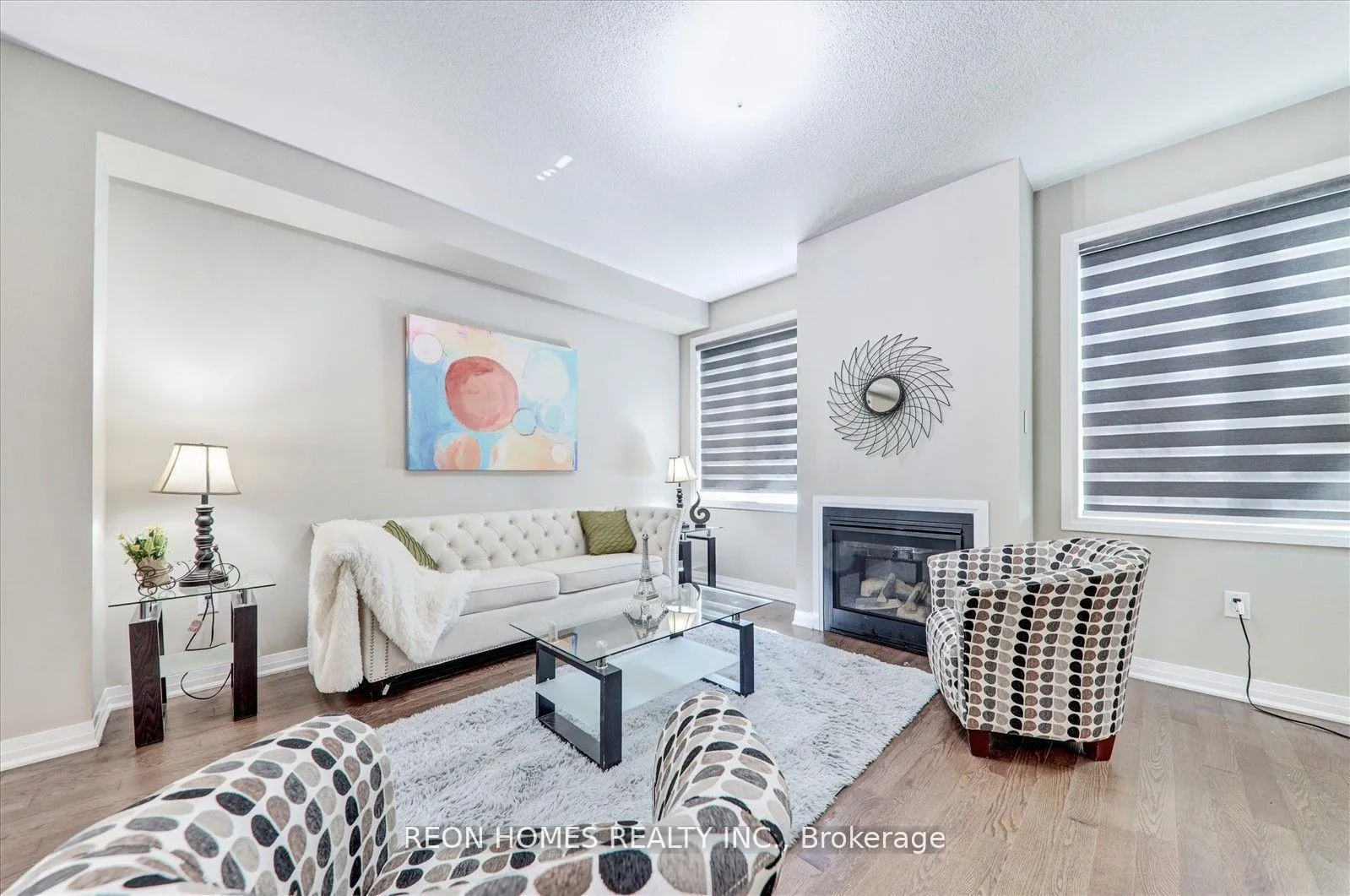 Photo 6 of 38 Crows Nest Lane, Clarington, Bowmanville — HOMEH