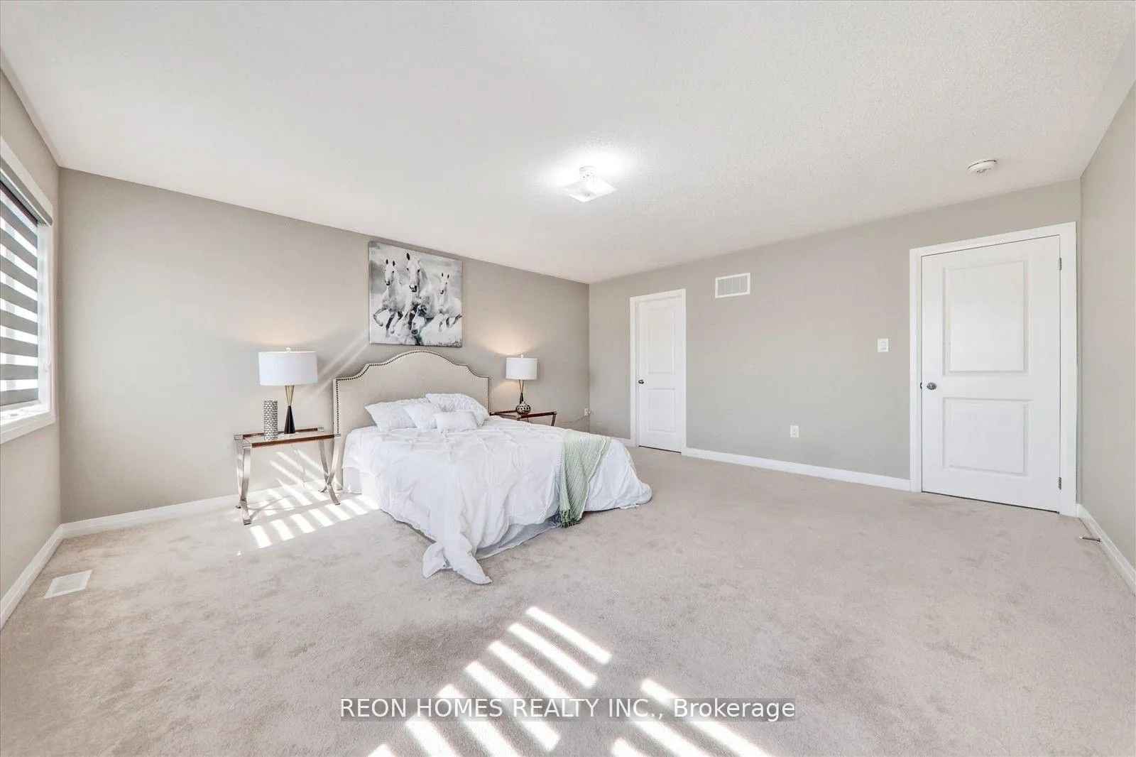 Photo 21 of 38 Crows Nest Lane, Clarington, Bowmanville — HOMEH