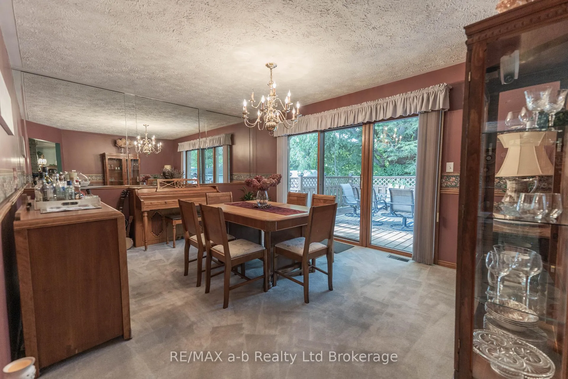 Photo 12 of 34 Lorraine Avenue, Tillsonburg — HOMEH