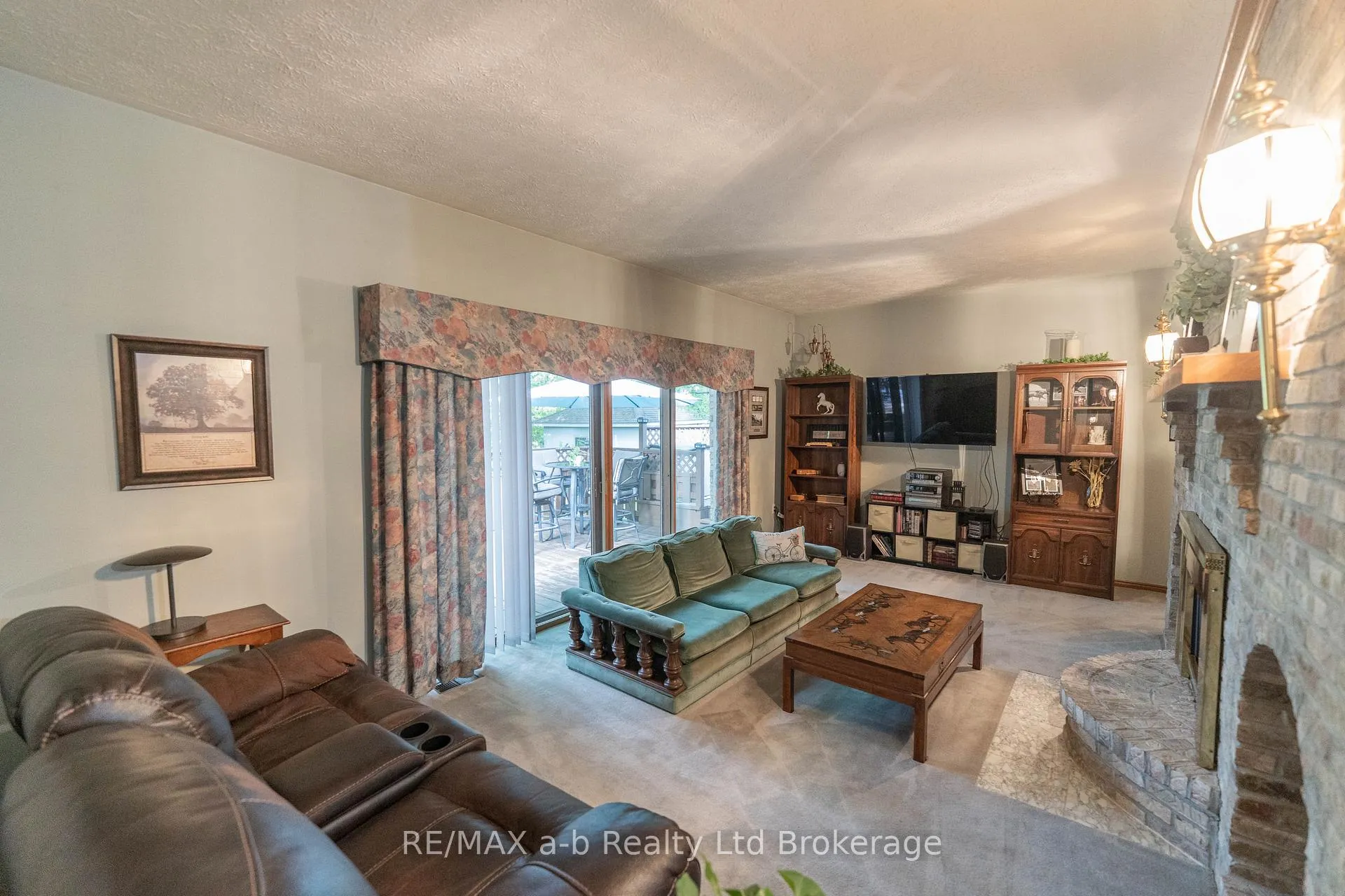 Photo 13 of 34 Lorraine Avenue, Tillsonburg — HOMEH