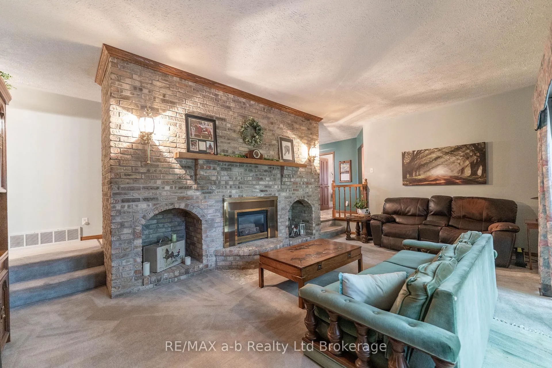 Photo 15 of 34 Lorraine Avenue, Tillsonburg — HOMEH