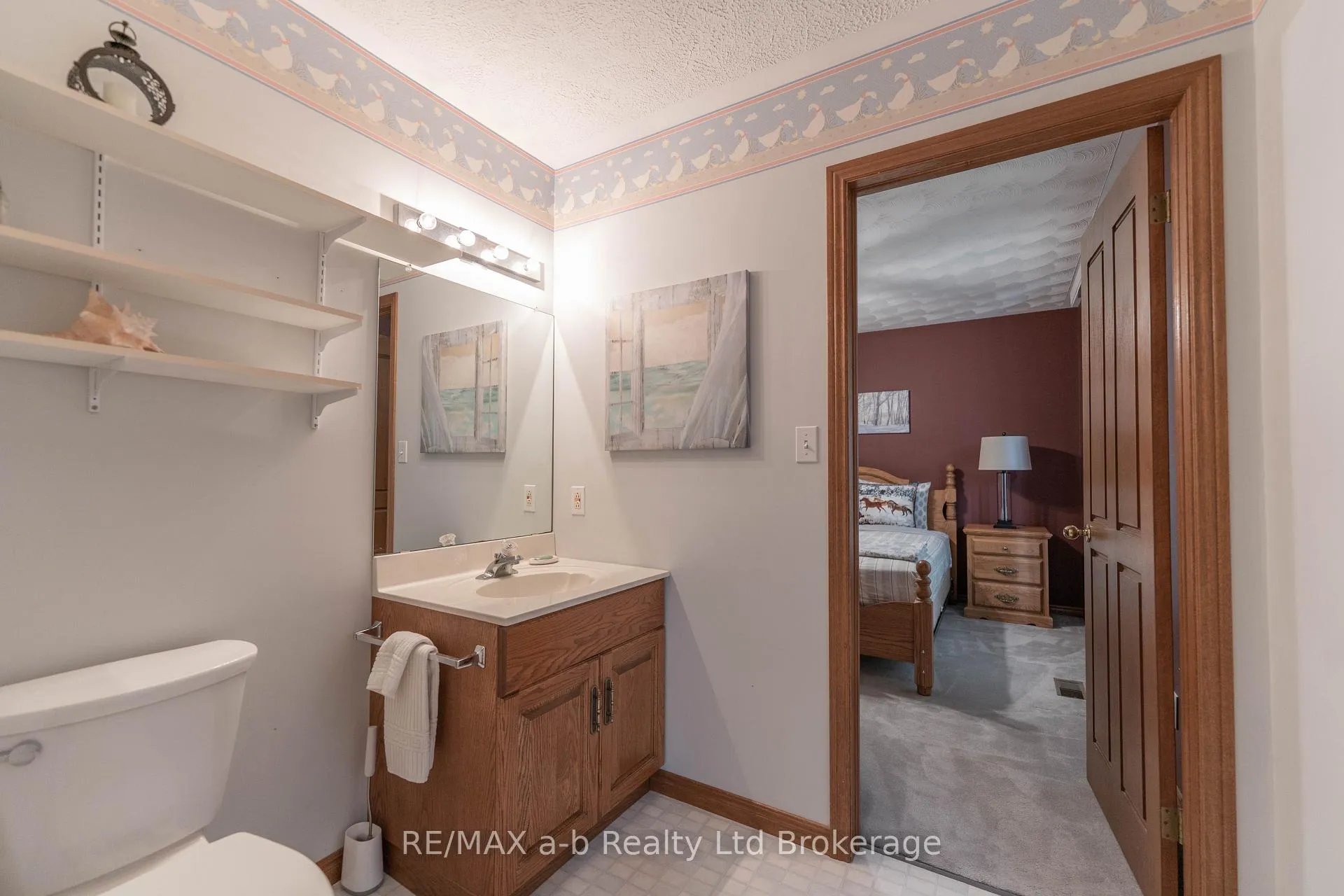 Photo 21 of 34 Lorraine Avenue, Tillsonburg — HOMEH