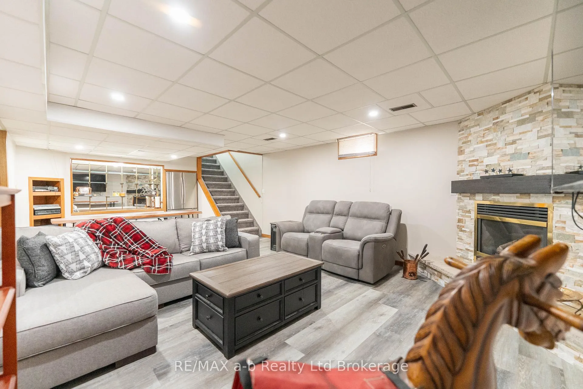 Photo 28 of 34 Lorraine Avenue, Tillsonburg — HOMEH