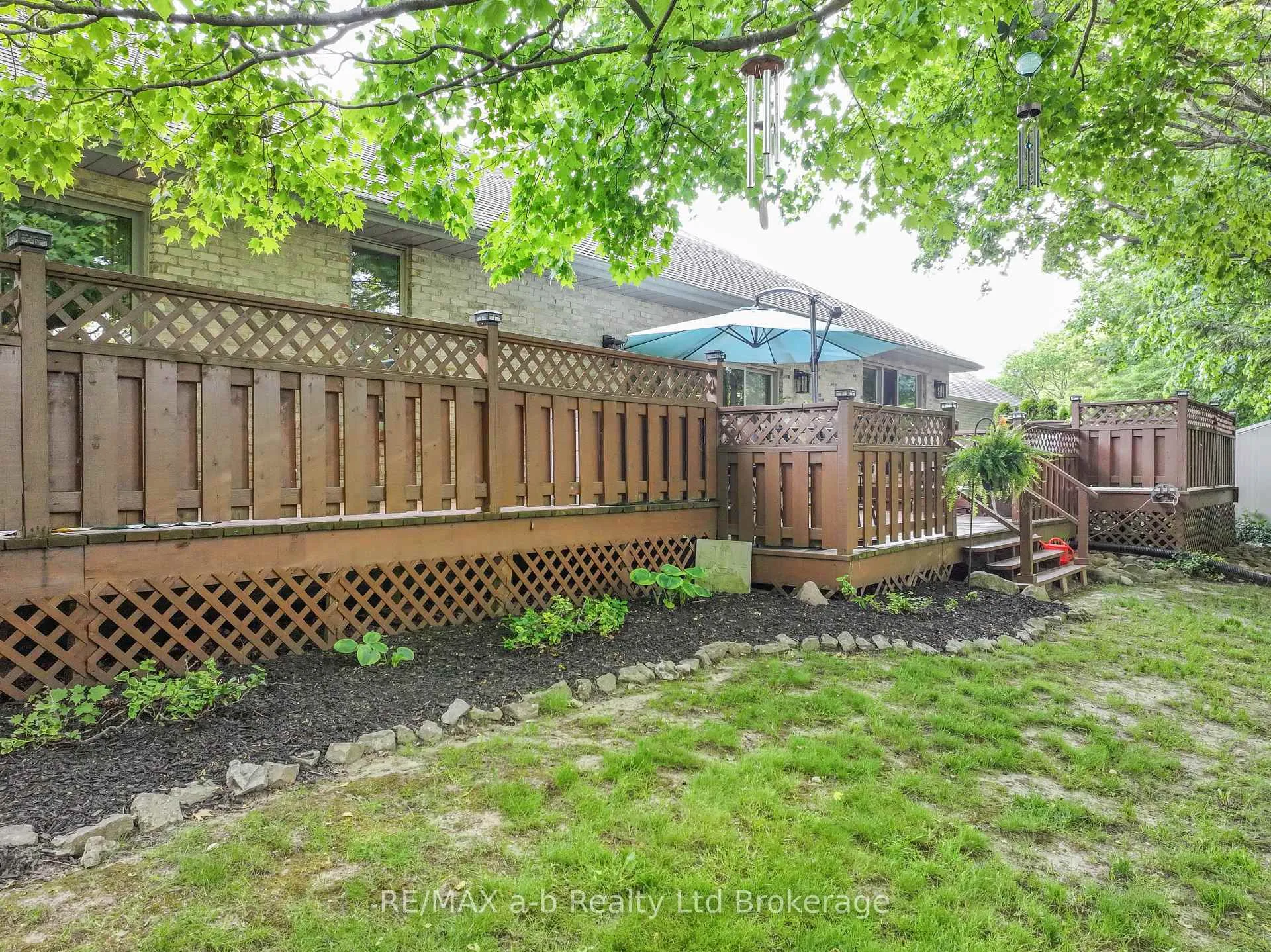 Photo 43 of 34 Lorraine Avenue, Tillsonburg — HOMEH